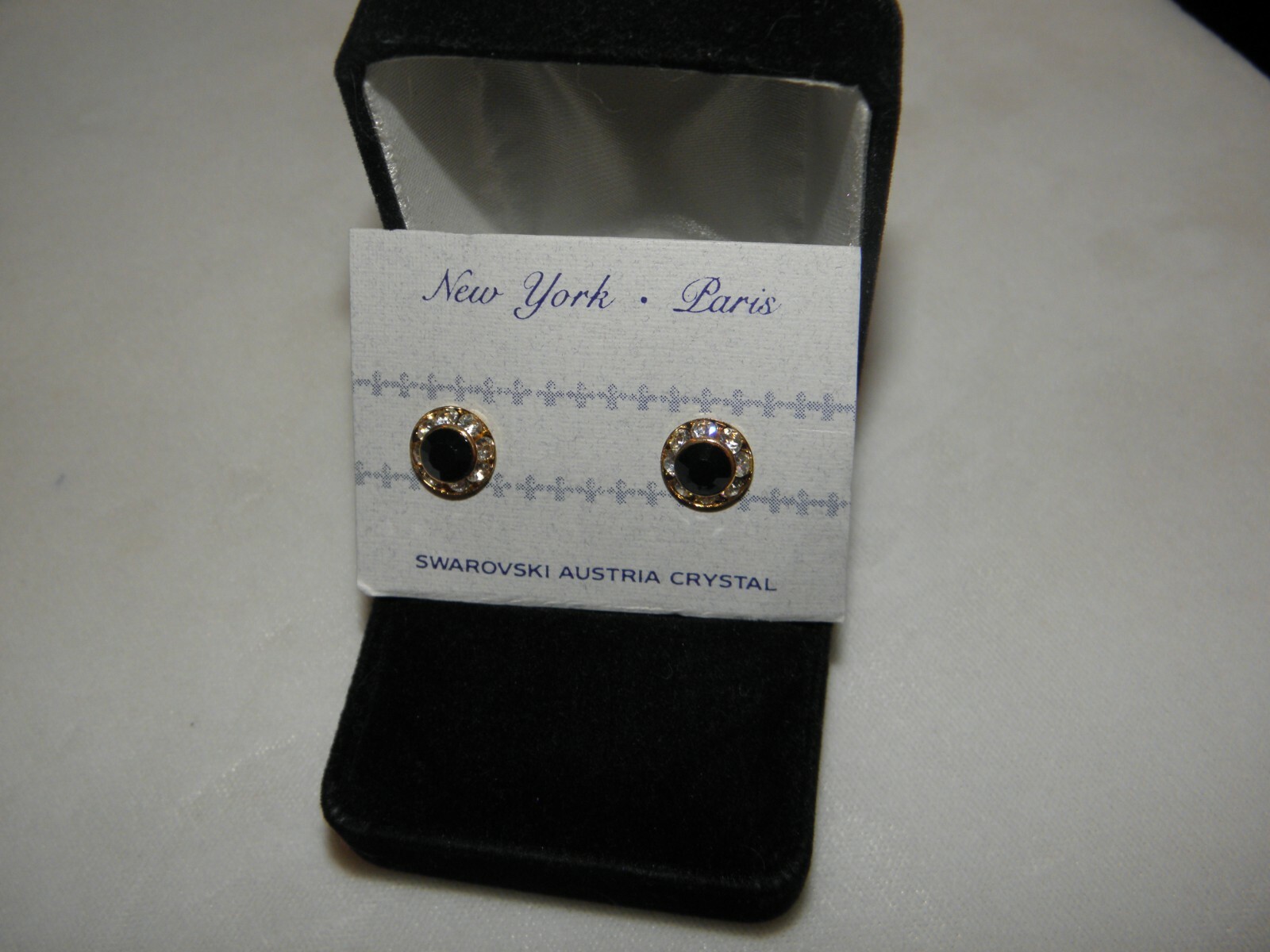 JET BLACK AUSTRIAN CRYSTAL EARRINGS STUDS W/POSTS GOLD TONE NEW