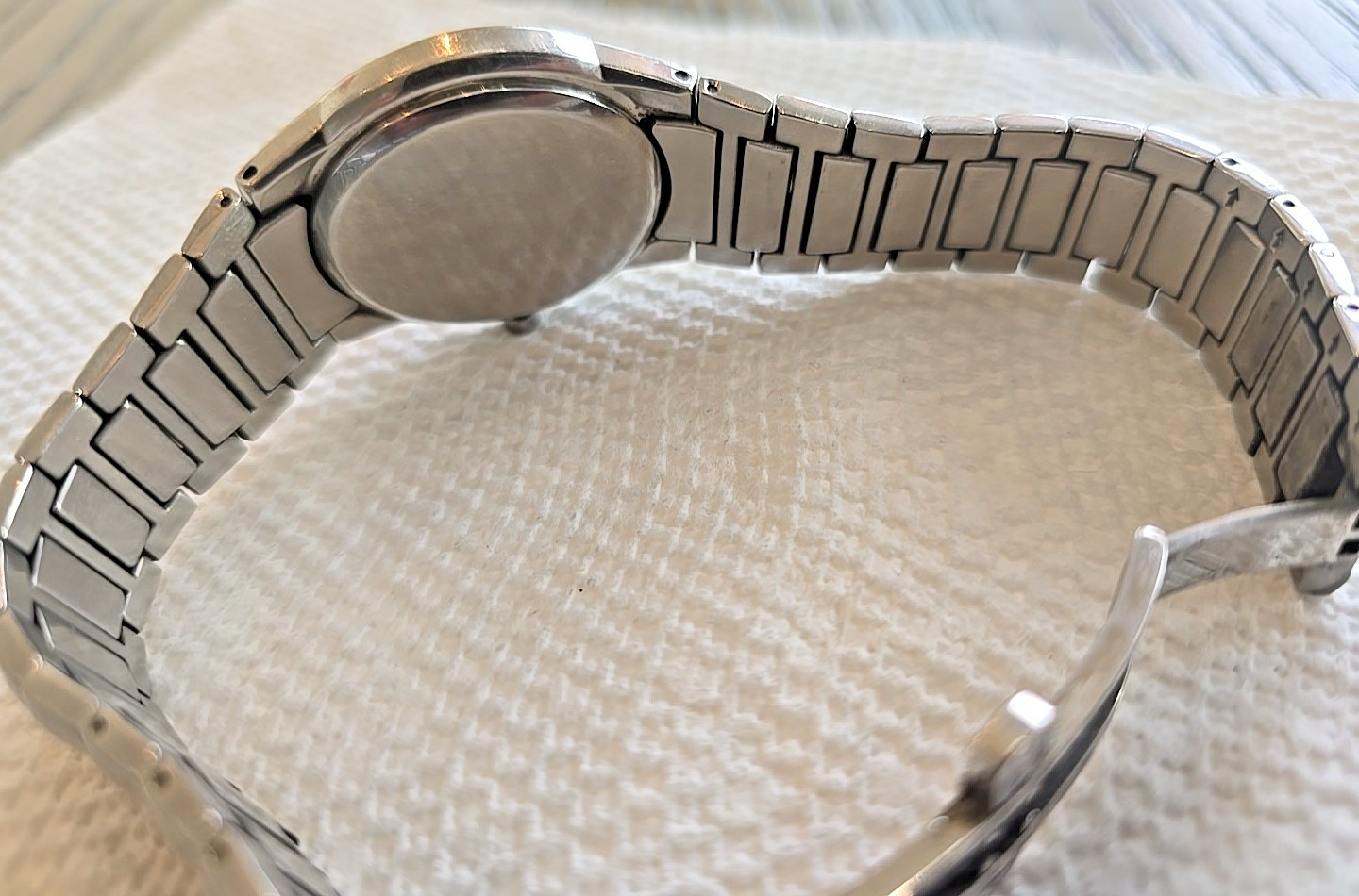 CITIZEN Eco-Drive E111 Men’s Stainless Steel Watch Date Silver Working