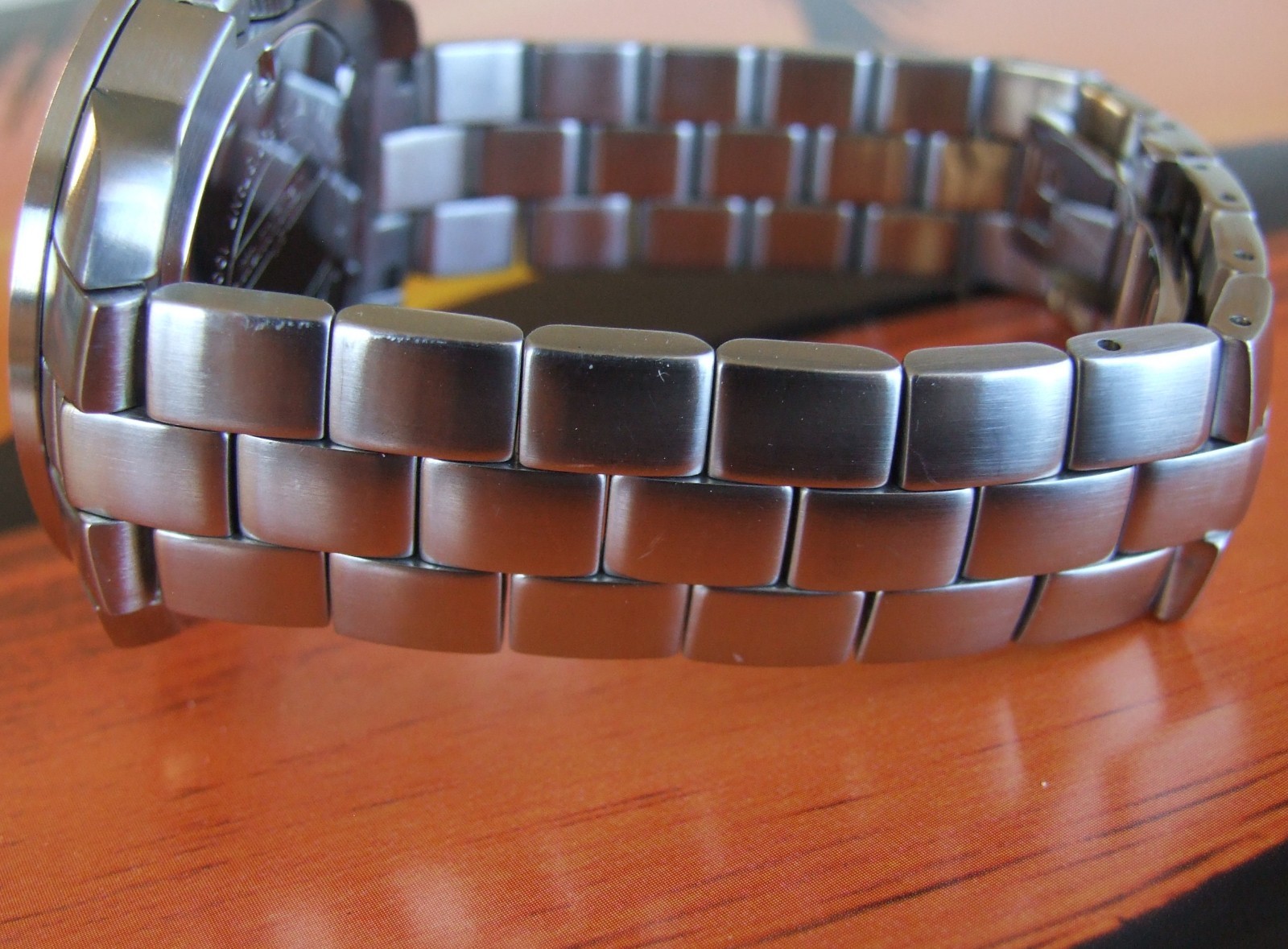 SWISS ARMY~Men RARE SC 1000 SOLAR COMPASS Quartz Date Watch~OEM SS Bracelet~NICE