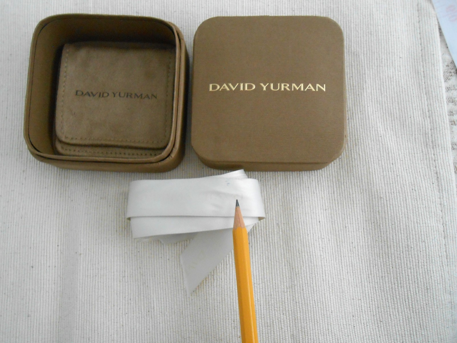 David Yurman Empty Jewelry Small Brown Pouch/Ribbon/ Box – 3.25″ x 3.25″