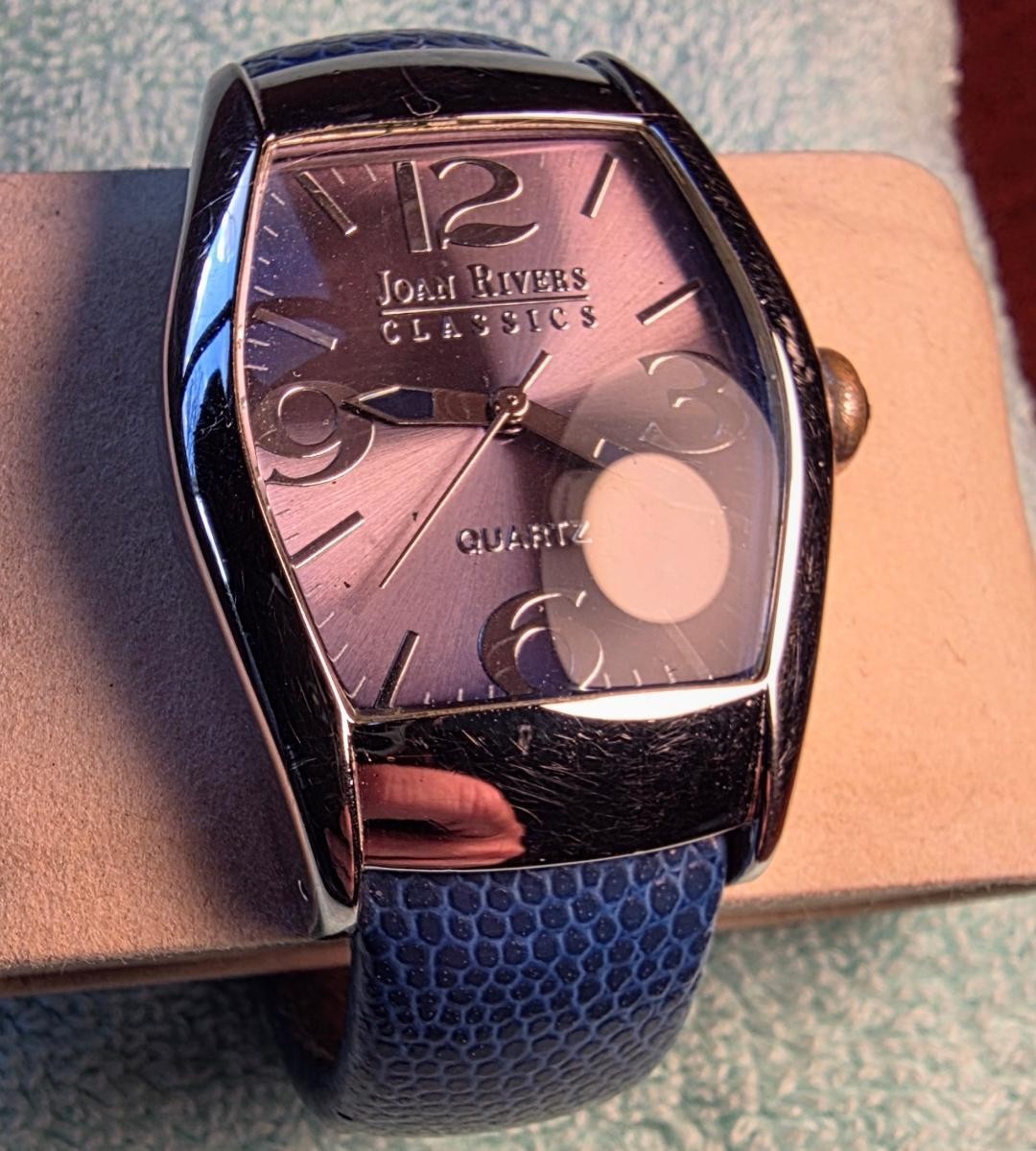 Joan Rivers Classics V377 Ladies Watch Sunburst Dial Blue Cuff New Battery – Vtg
