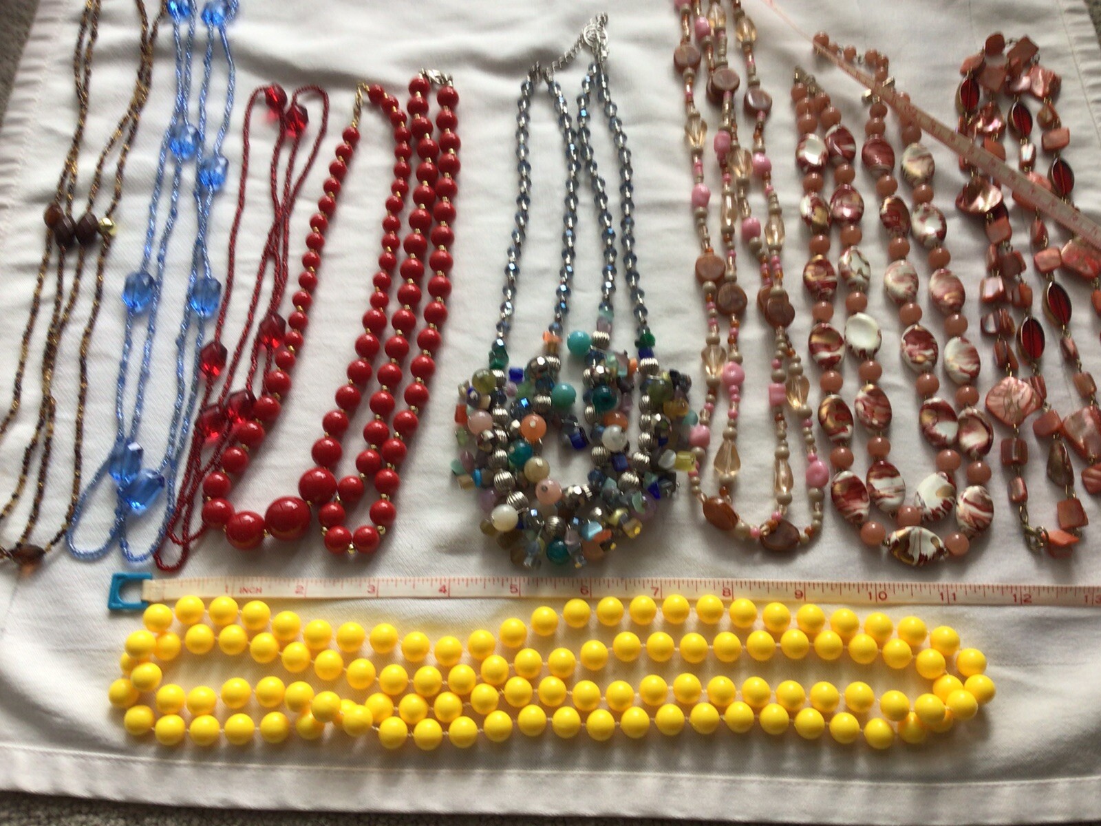 10 Piece Estate Vintage to now Jewelry-Lot Red Yellow Brown Tan Blue 16-60 Inch