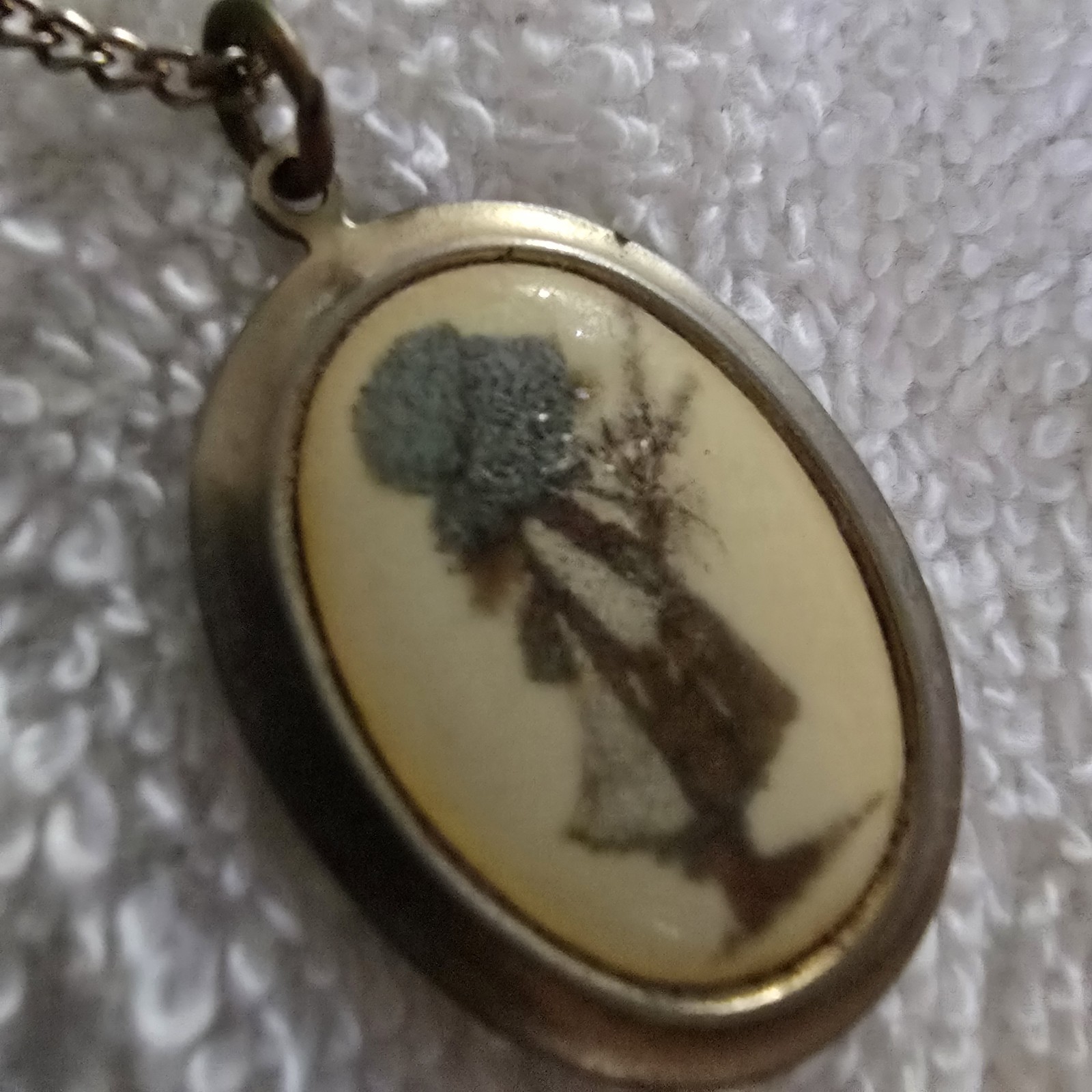 Vtg Holly Hobbie American Greetings 9 in Long Necklace Pendant – Collectible