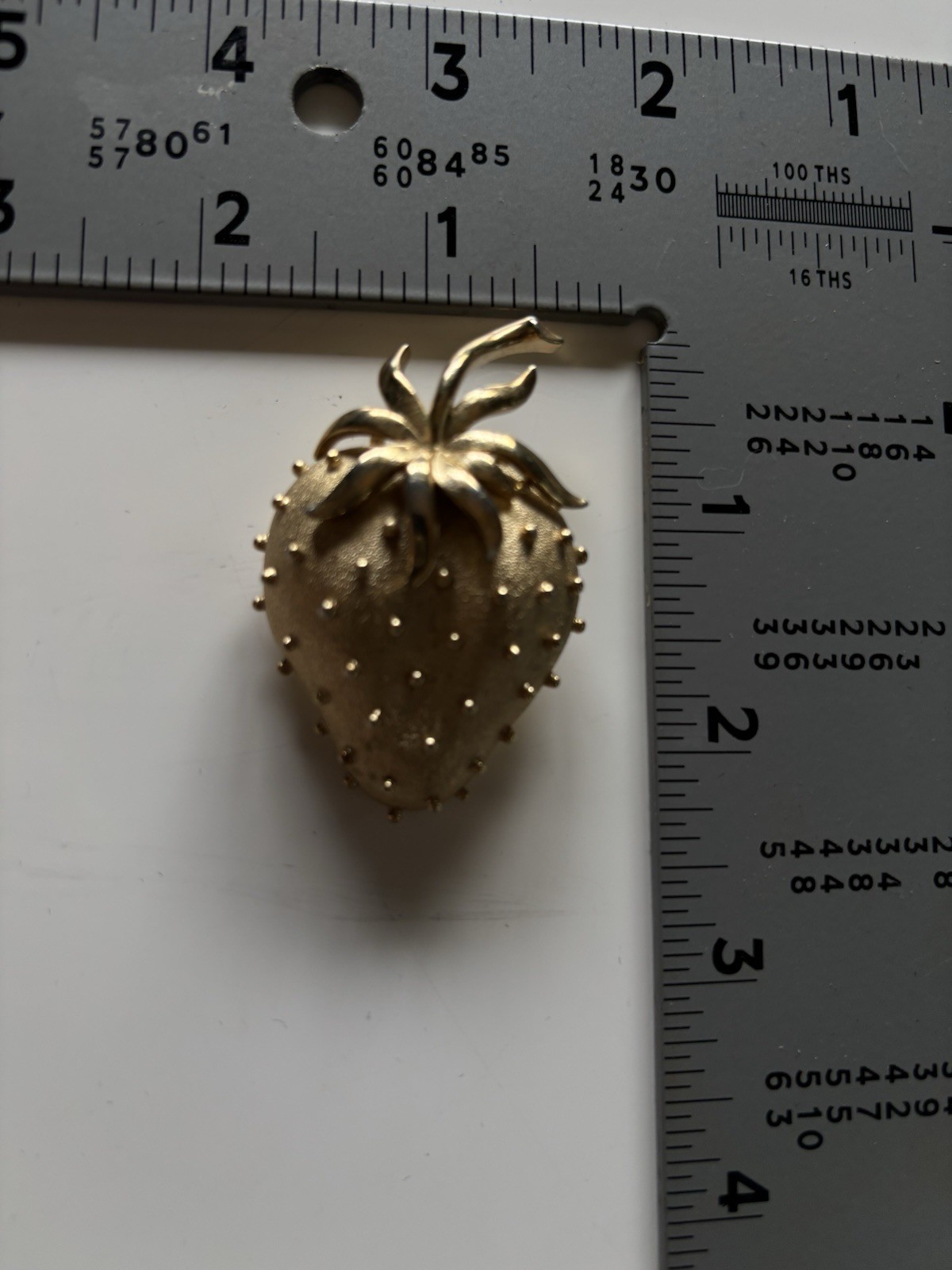 Vintage Trifari Gold Tone Strawberry Brooch Pin Textured Satin Finish Fruit