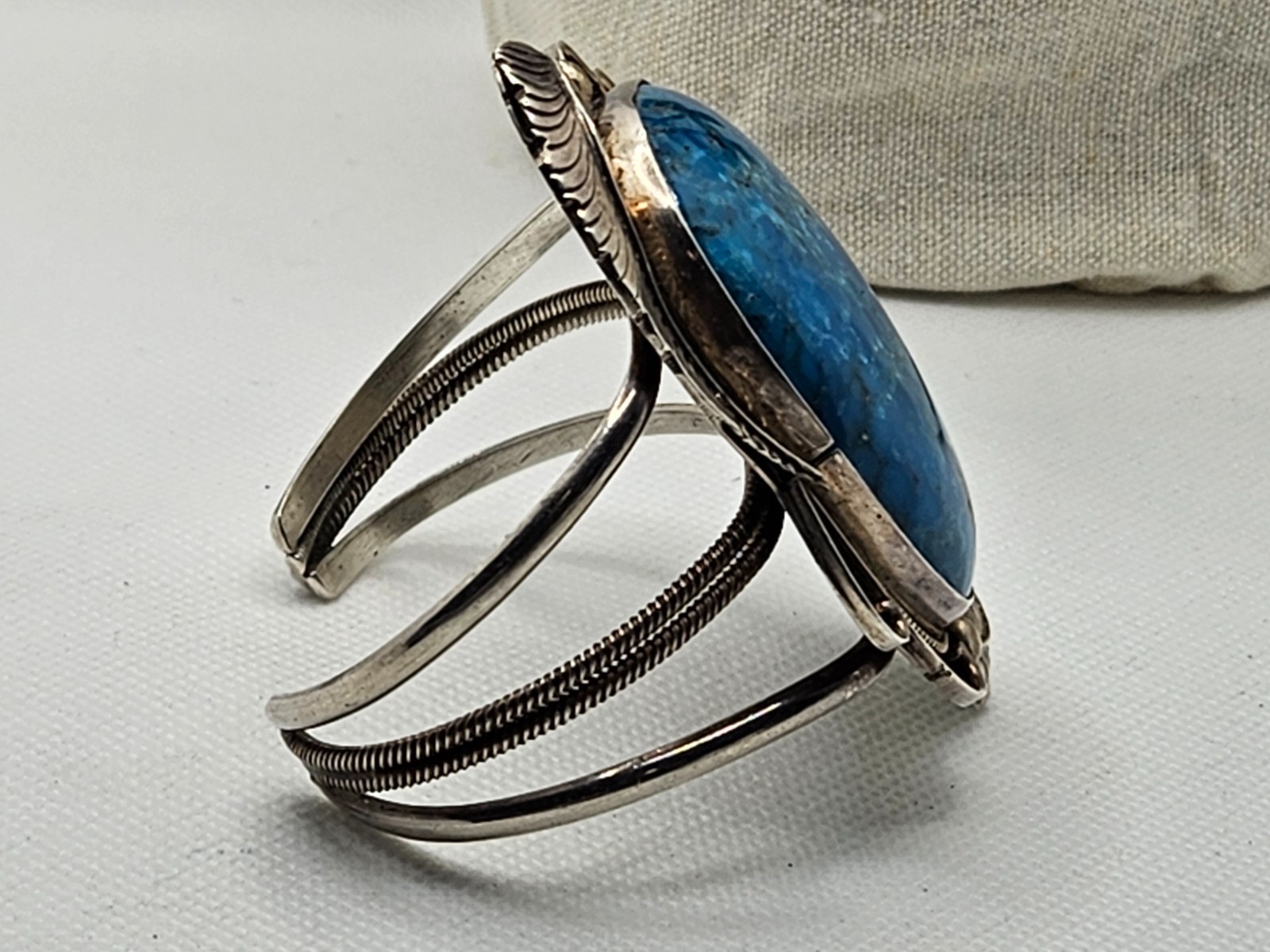 Native American Vintage Sterling Silver Jewelry with Large Turquoise Stone