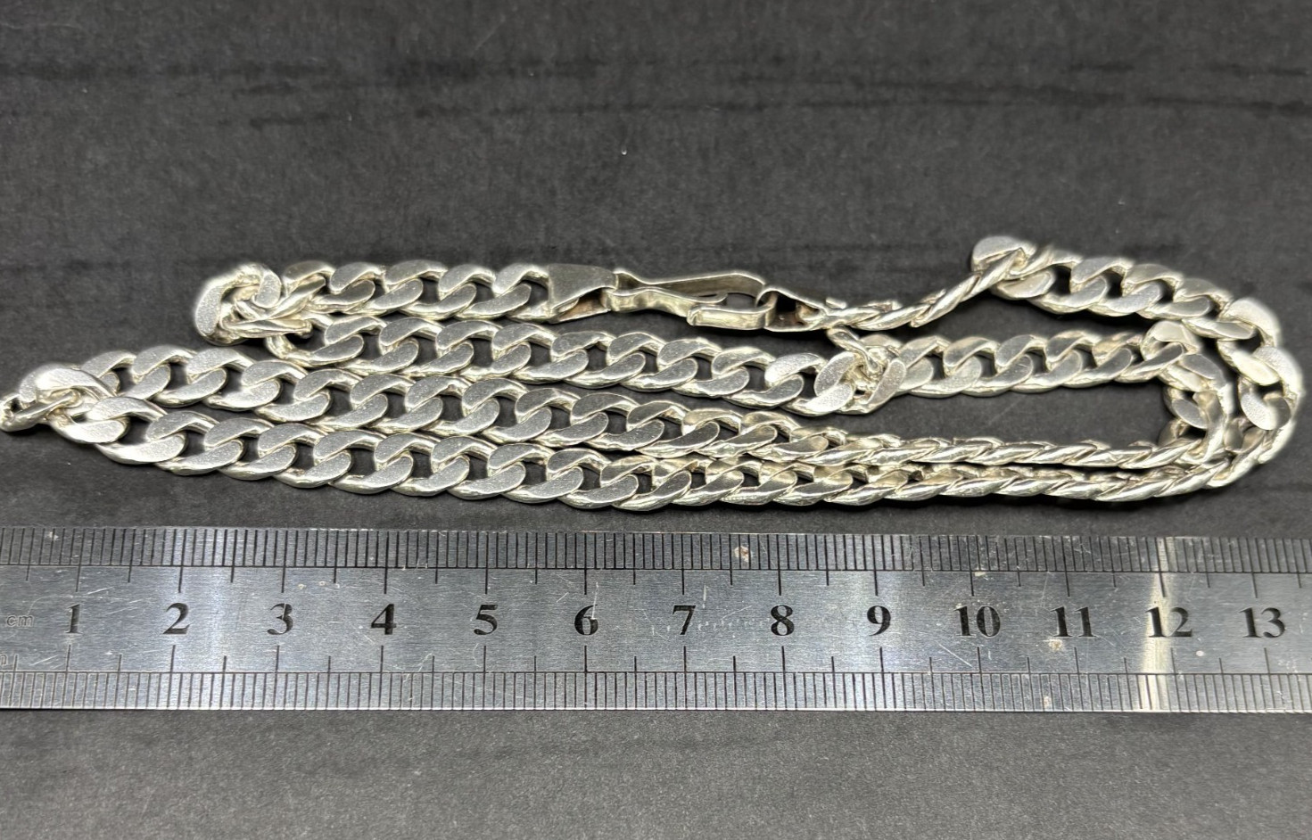 925 sterling silver cuban link chain, 45.4grm, 20” long, 6.5mm