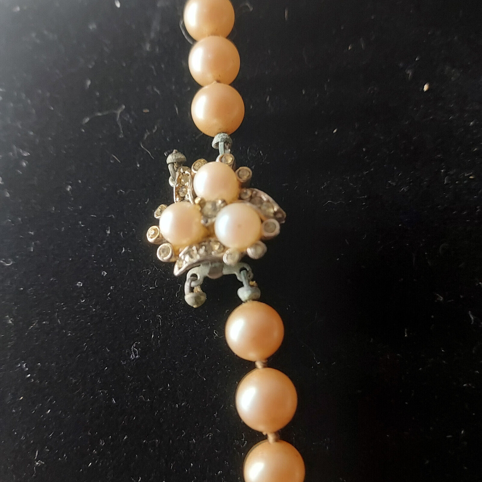 Vintage Simulated Pearl Necklace approx. 22 inch