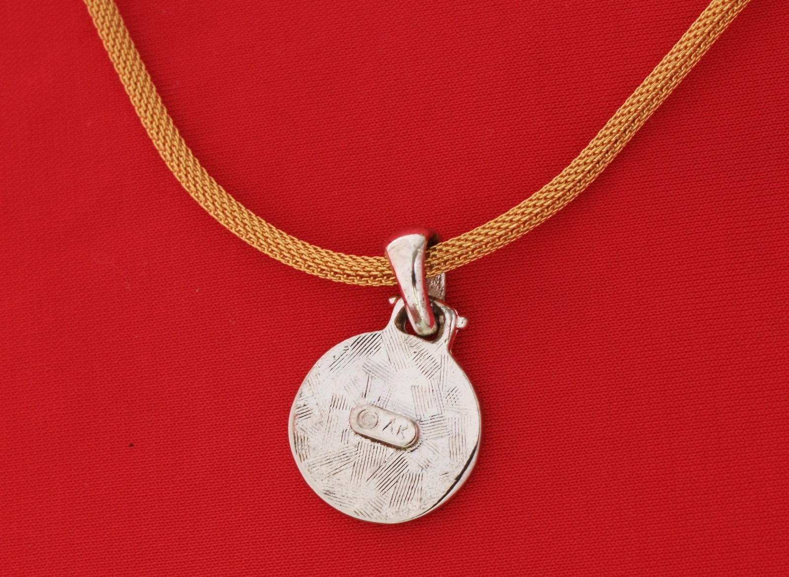 ANNE KLEIN Lion Face Pendant Woven Mesh Round Chain Necklace Choker