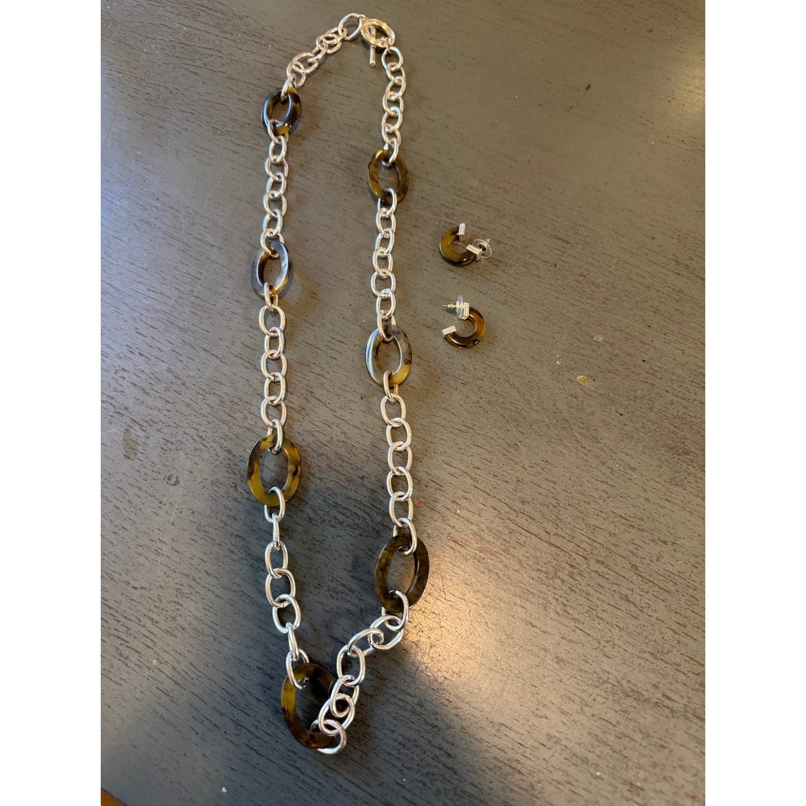 vintage Silver Tone Tortoiseshell Resin Link Necklace Hoop Earrings Jewelry Set