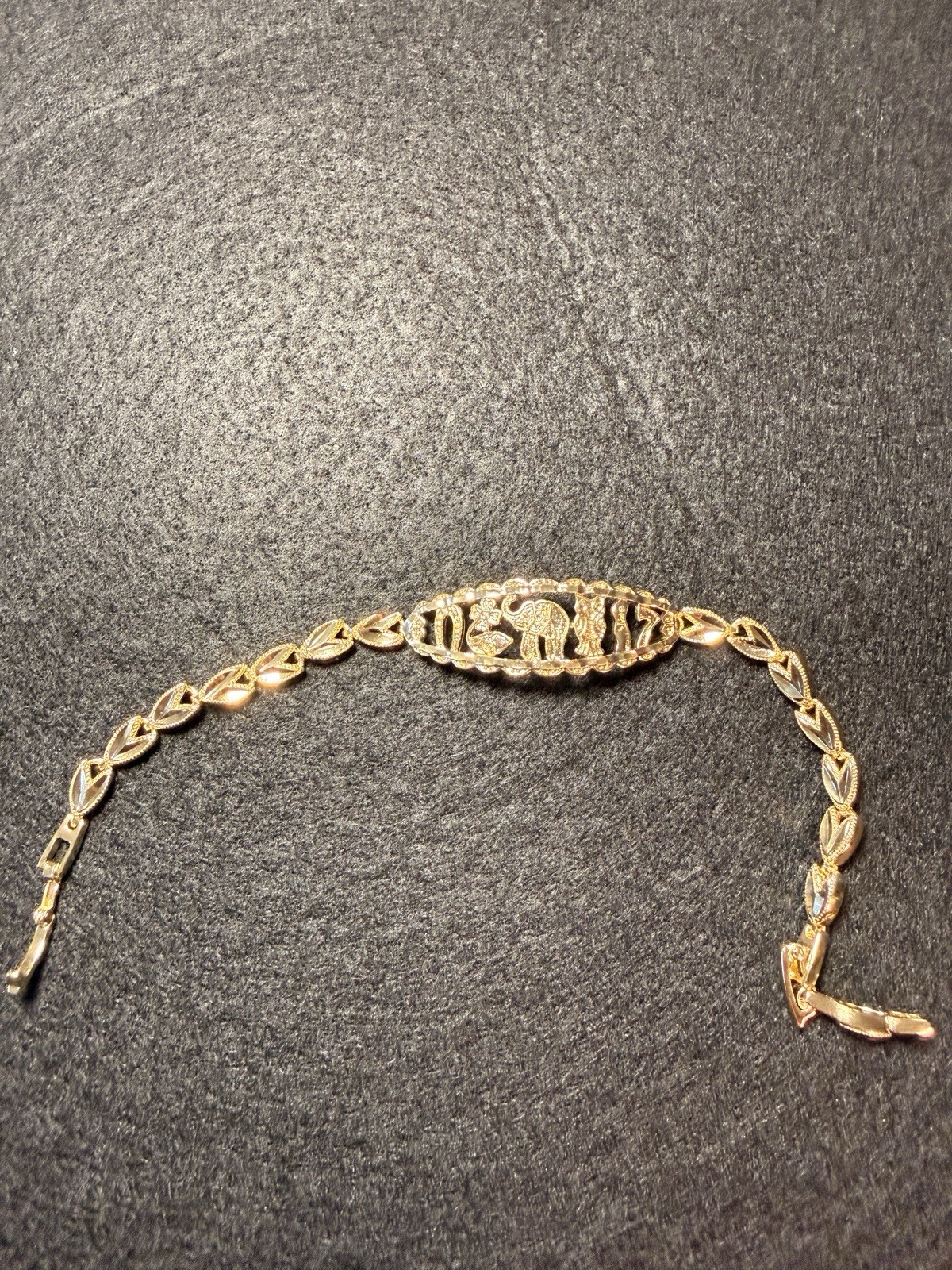 XP 14k Gold Plated Woman’s Bracelet 7.5 Inch Long High Quality