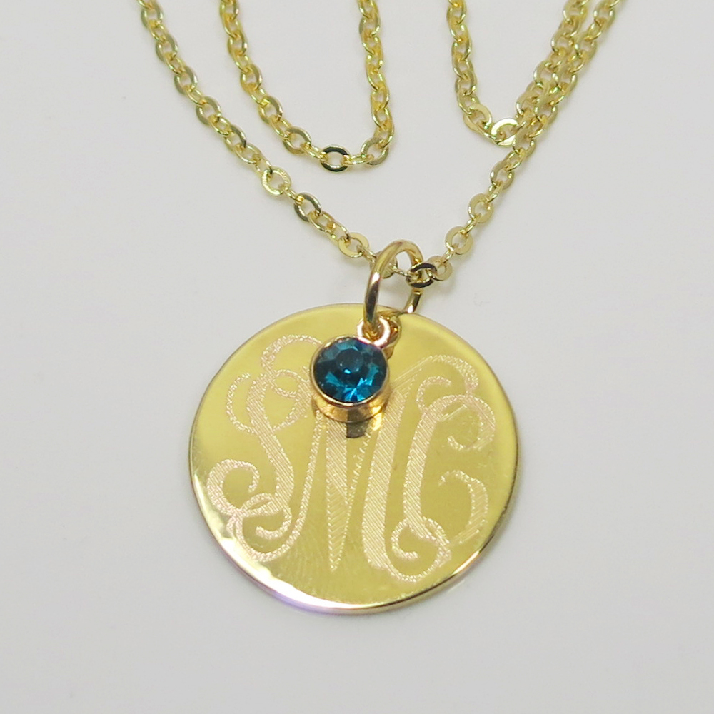 Custom Monogram Circle Necklace – Personalized Pendant in 18K Gold or Silver Gif