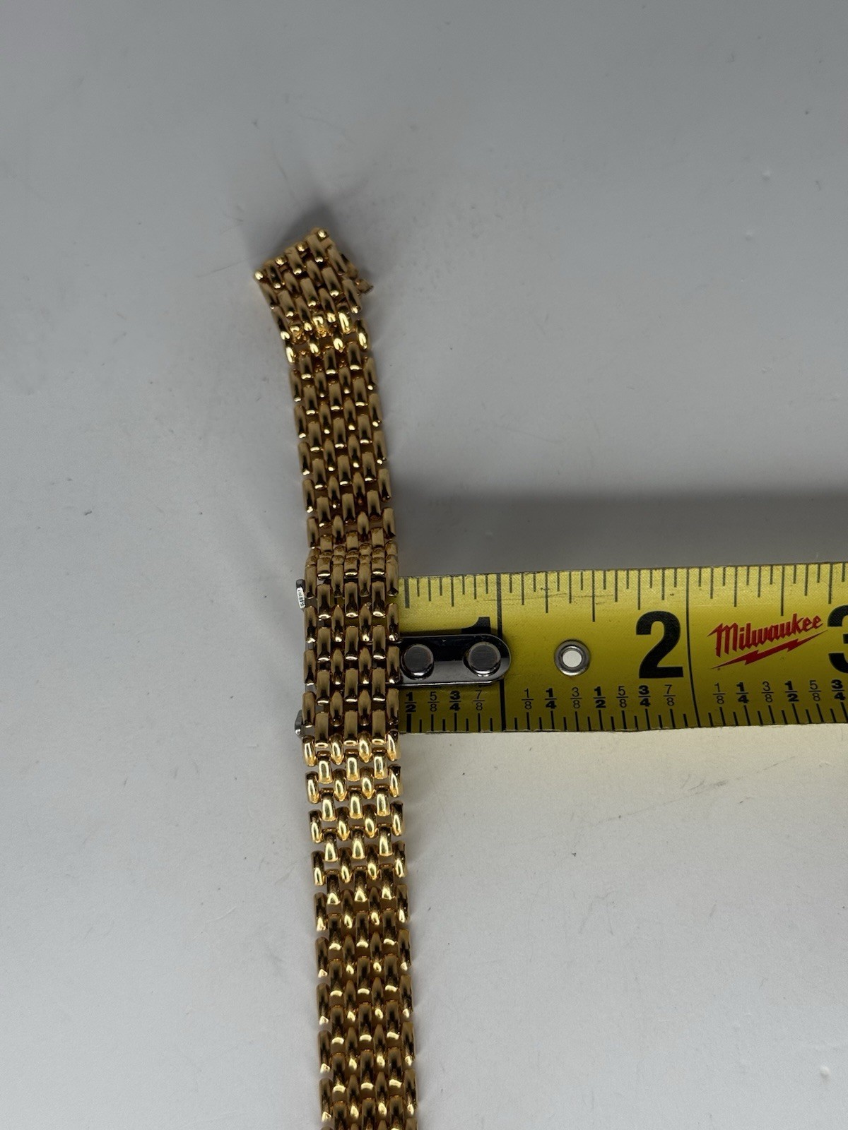 Vintage AVON Brick Chain V Shape Pave Rhinestone Push Lock GoldTone Necklace 16”