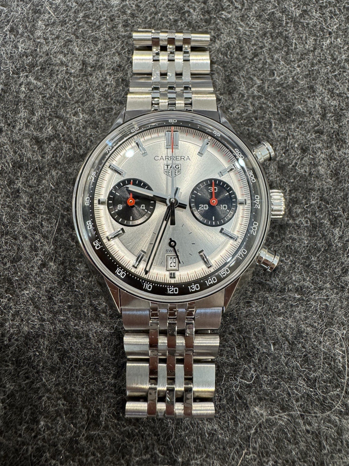 TAG Heuer Carrera Chronograph 39mm Silver CBS2216.BA0048 Full Set