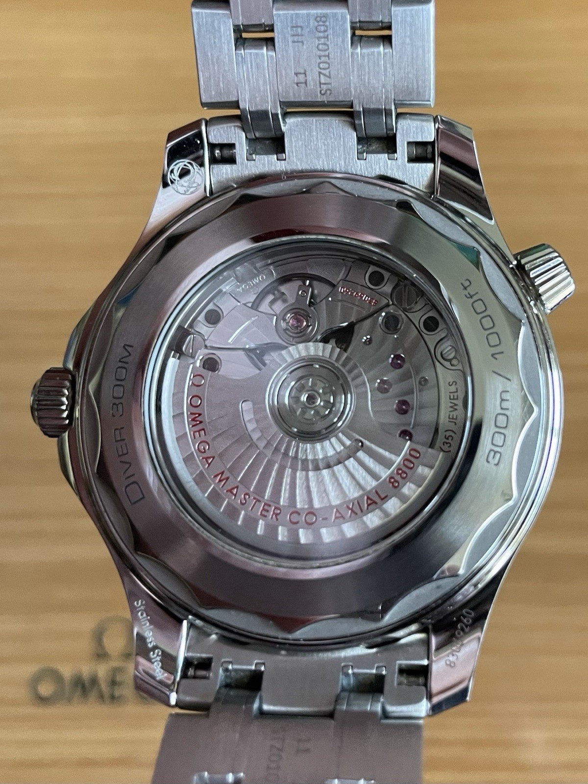 OMEGA Seamaster Professional Diver 300M Co-Axial White Dial 43.5mm Box