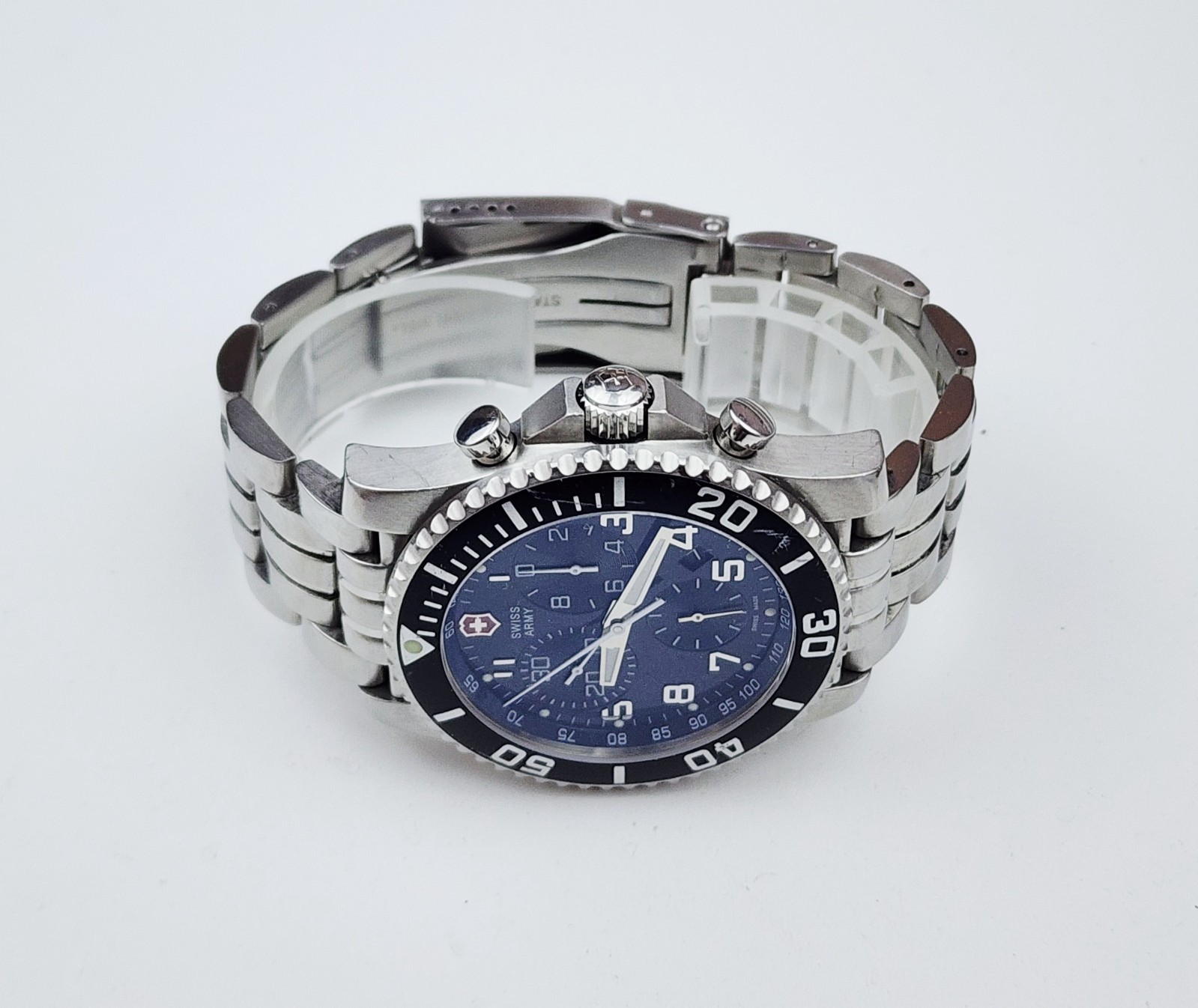 Men’s SWISS CHRONOGRAPH Watch VICTORINOX SWISS ARMY “Maverick II” 24144