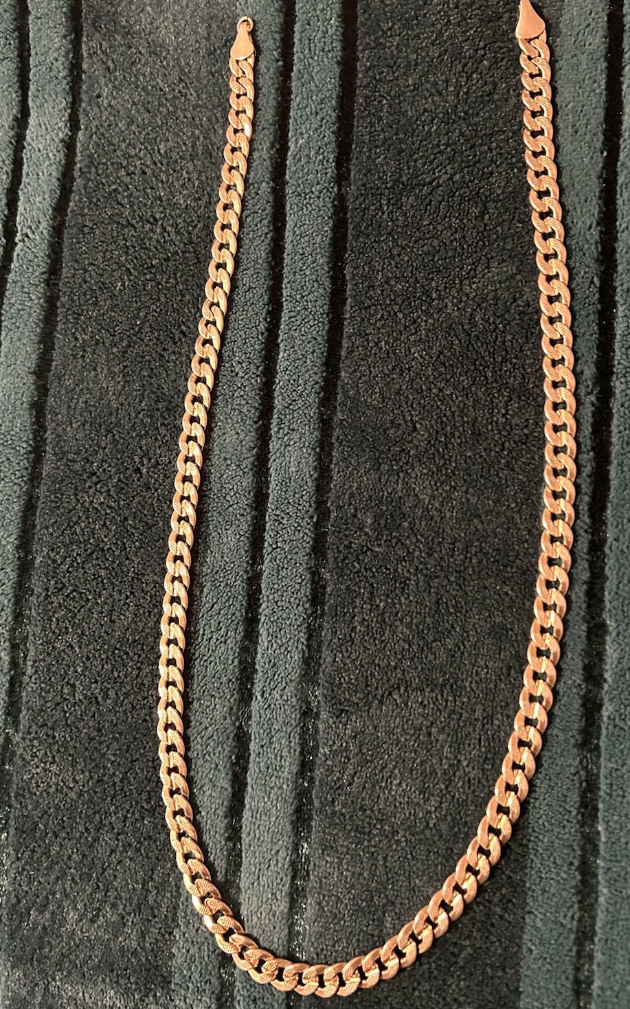 18k gold chain cuban link 22 inches (missing lobster catch lock)