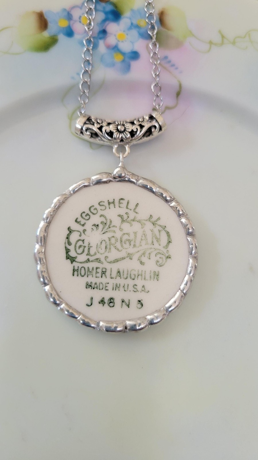 1946 Homer Laughlin Backstamp Necklace – Eggshell Georgian China Pendant
