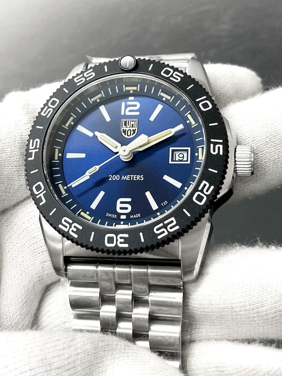 LUMINOX Pacific Diver Ripple Quartz 39MM Men’s Dive Watch XS.3123M.SET.1