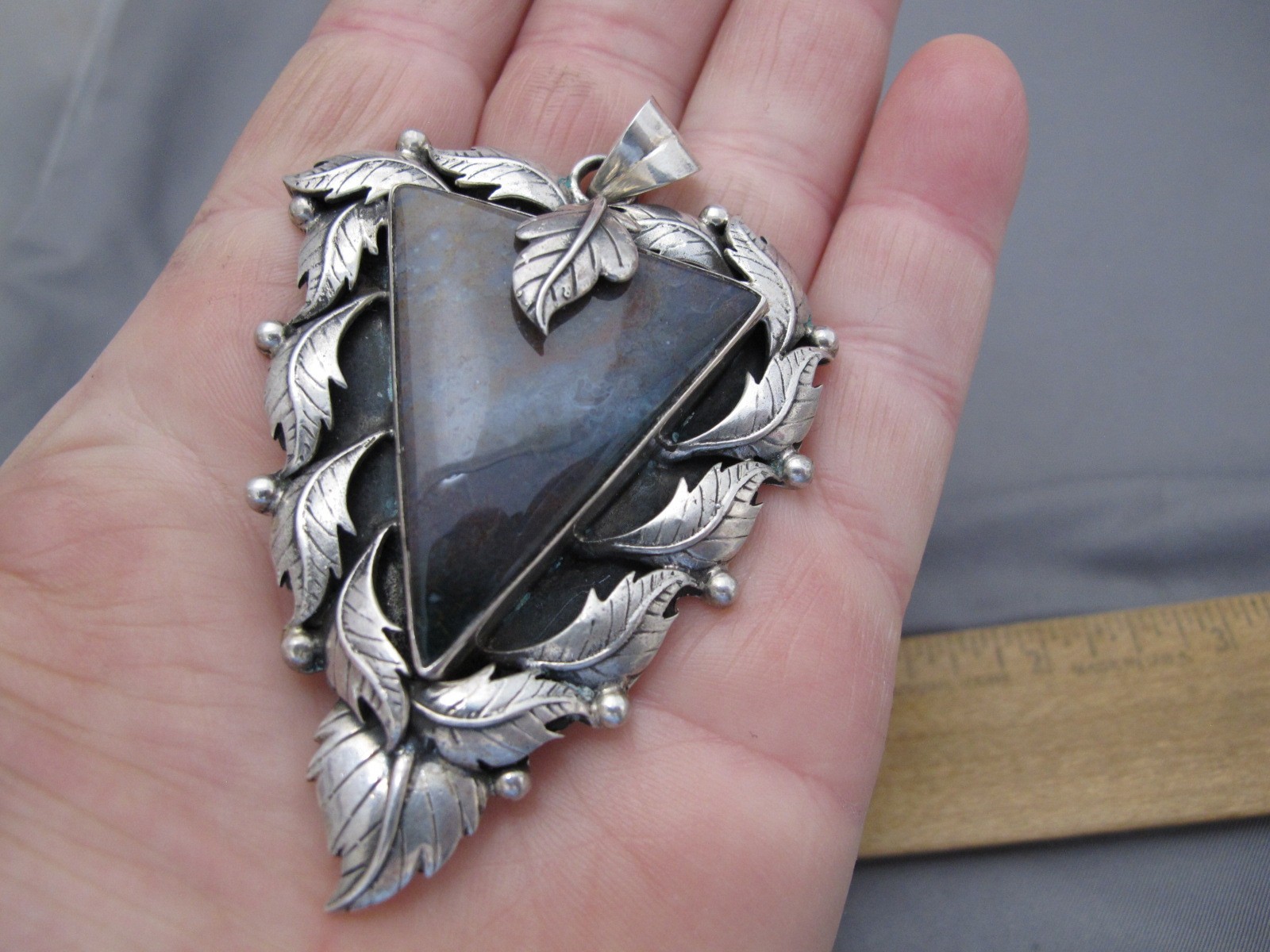 Fine LARGE Triangular Sterling AGATE PENDANT w/LEAF BORDER-Impressive! 3 1/4 In