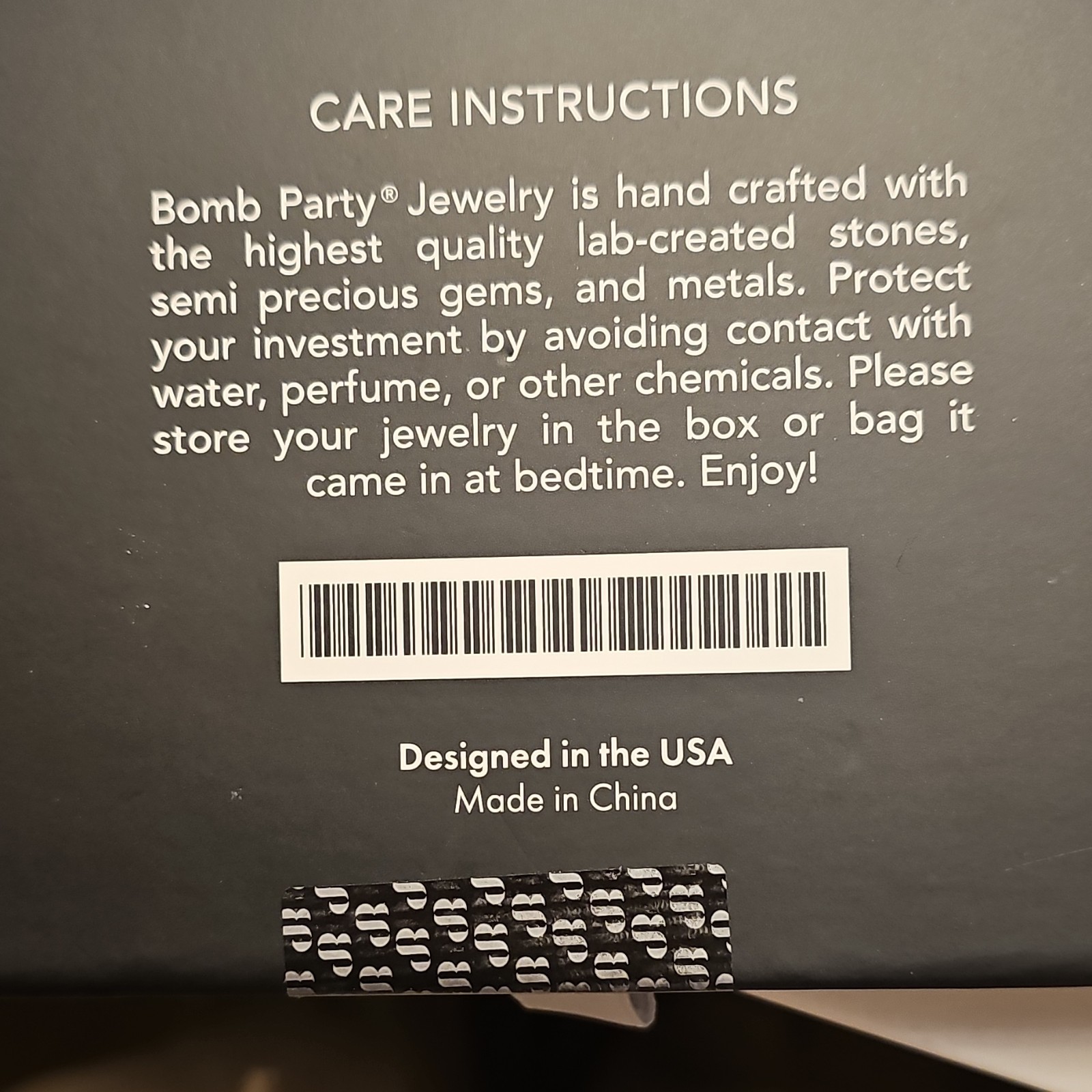 Bomb Party Obsidia The Takeover Necklace Gold Plated Onyx Sandstone 18″ NK85463