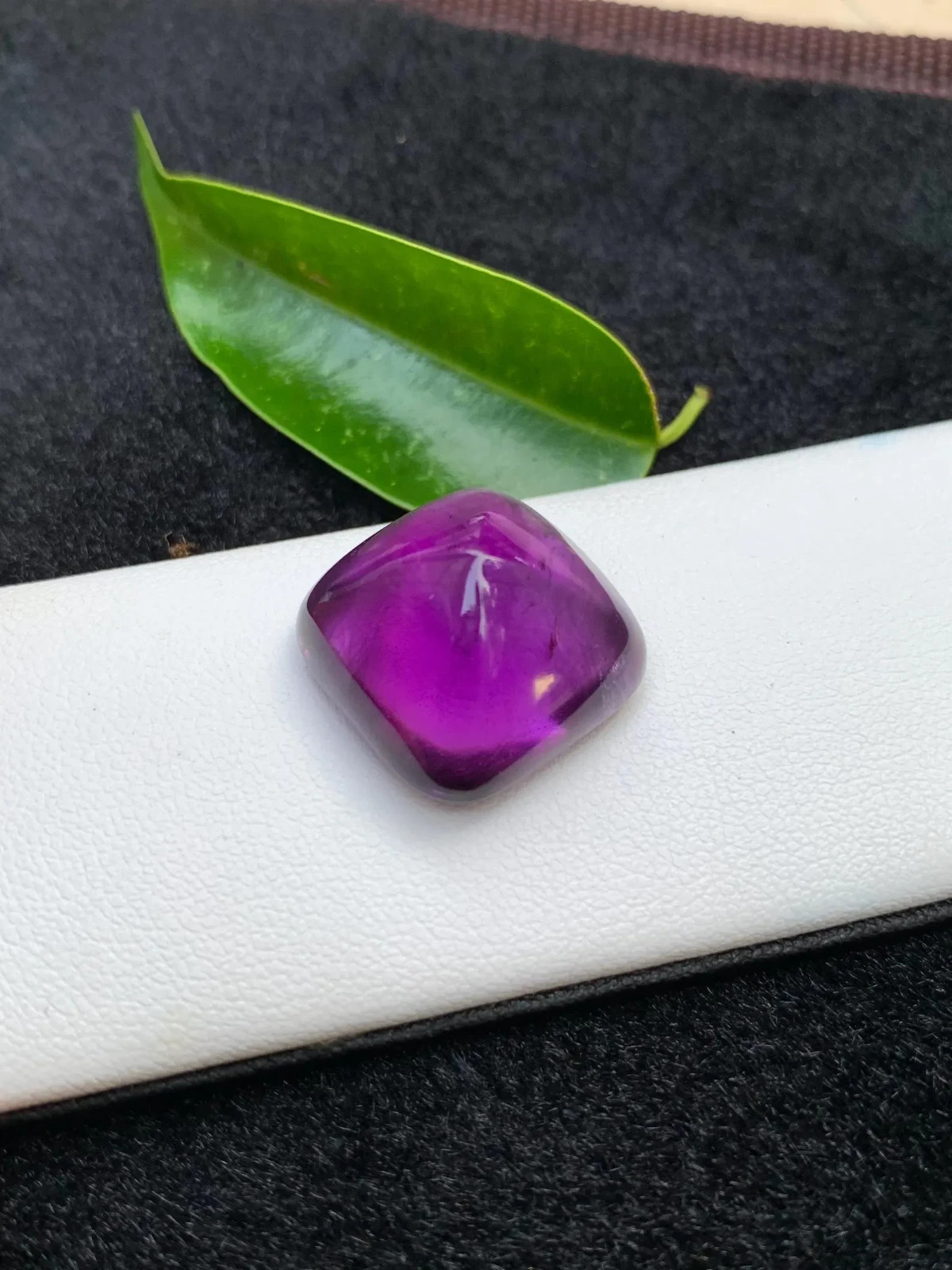 27.25 ct Sugarloaf Cabochon Amethyst: Bolivian Collector’s Gem