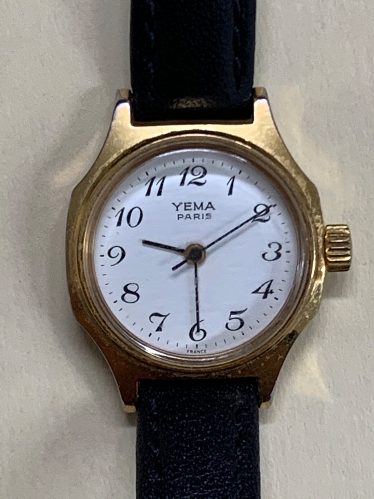 RARE Yema Paris Gold Tone White Dial Men’s / Women’s Watch X1E063, New Battery!
