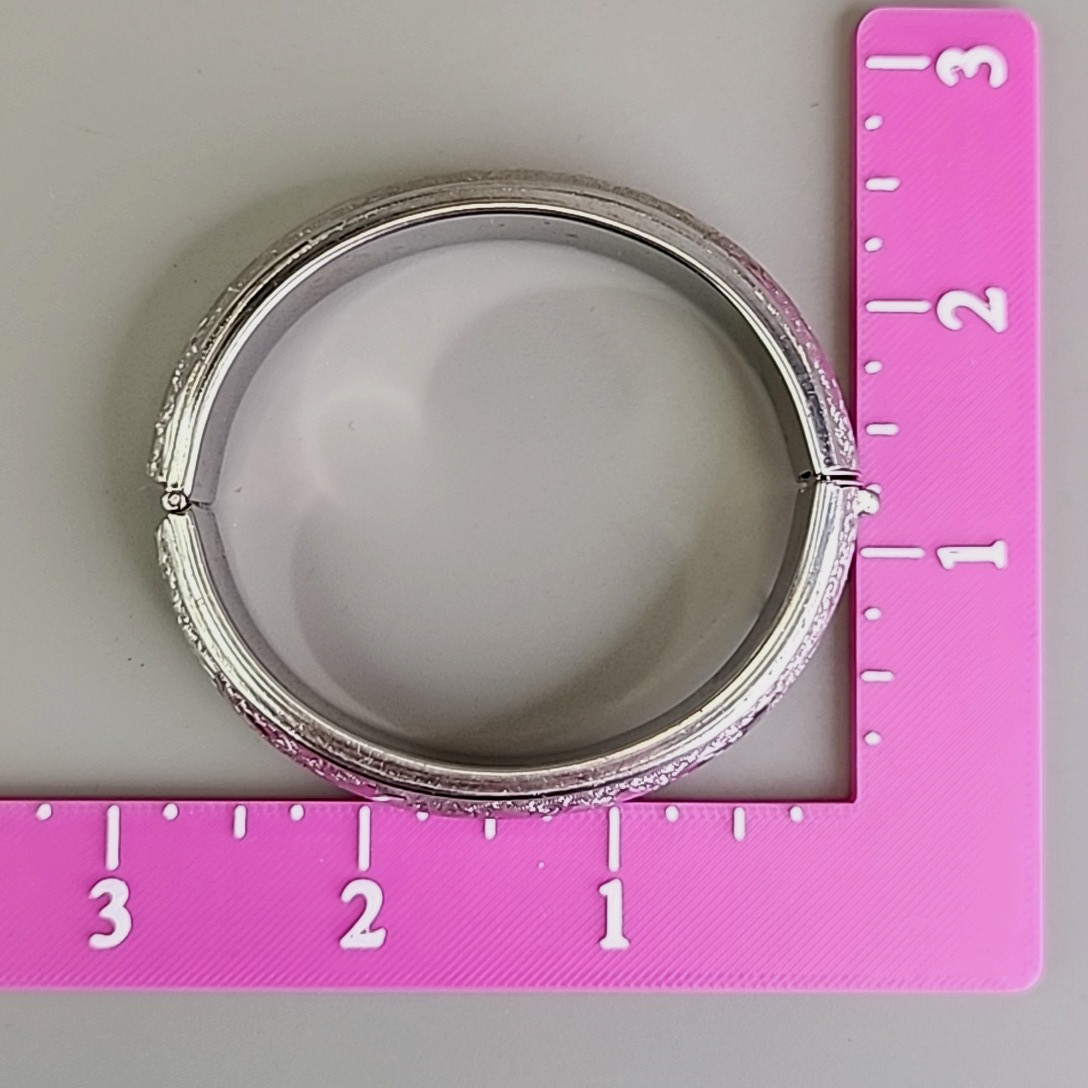 Vintage Etched Bangle Bracelet 14mm Hinged Puffy Silver Tone Push Lock 6.5″