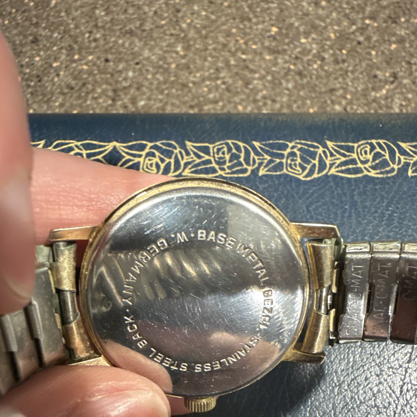 Helbros Invincible Manual Mechanical 17J Silver Dial Gold Tone Watch-RUNNING