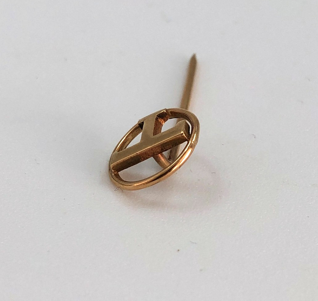 Vintage 9ct Gold ‘ T ‘ Initial Stick Pin – L 2.7cm x W 1cm – 0.73g