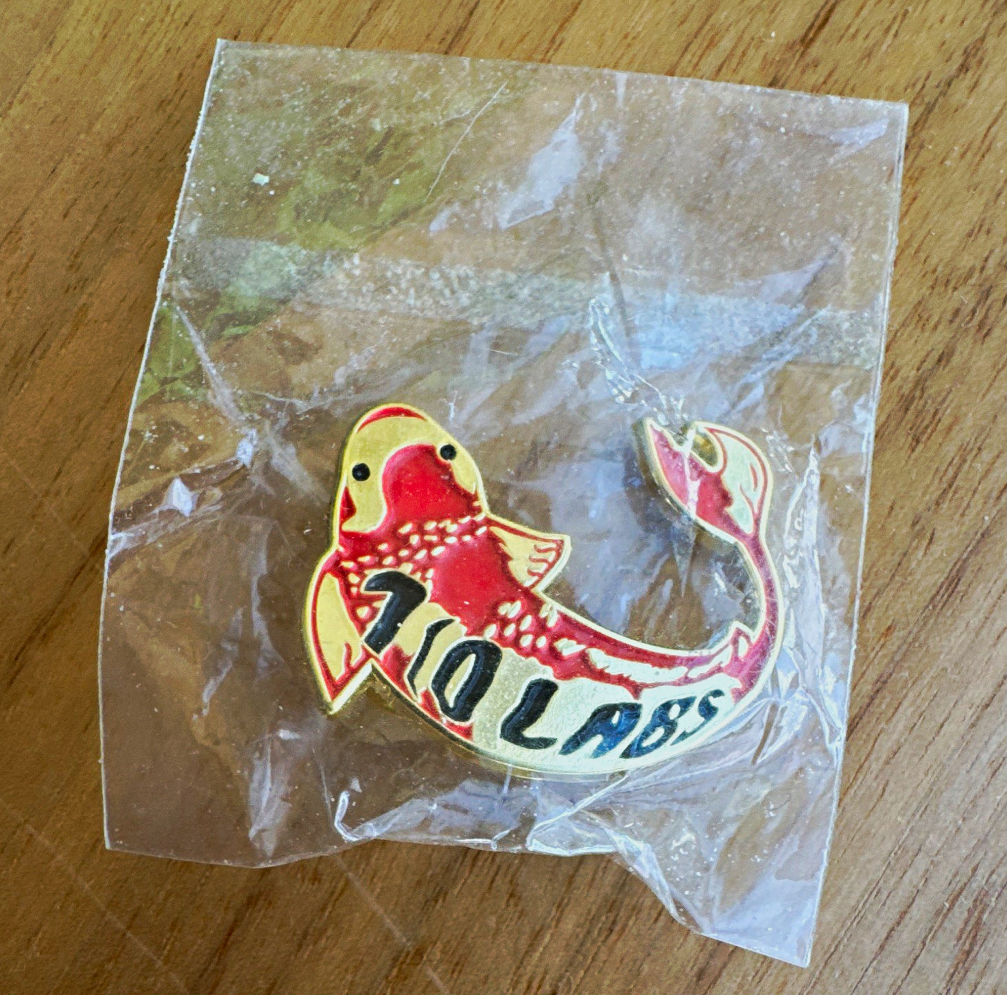 710 labs copy fish pin