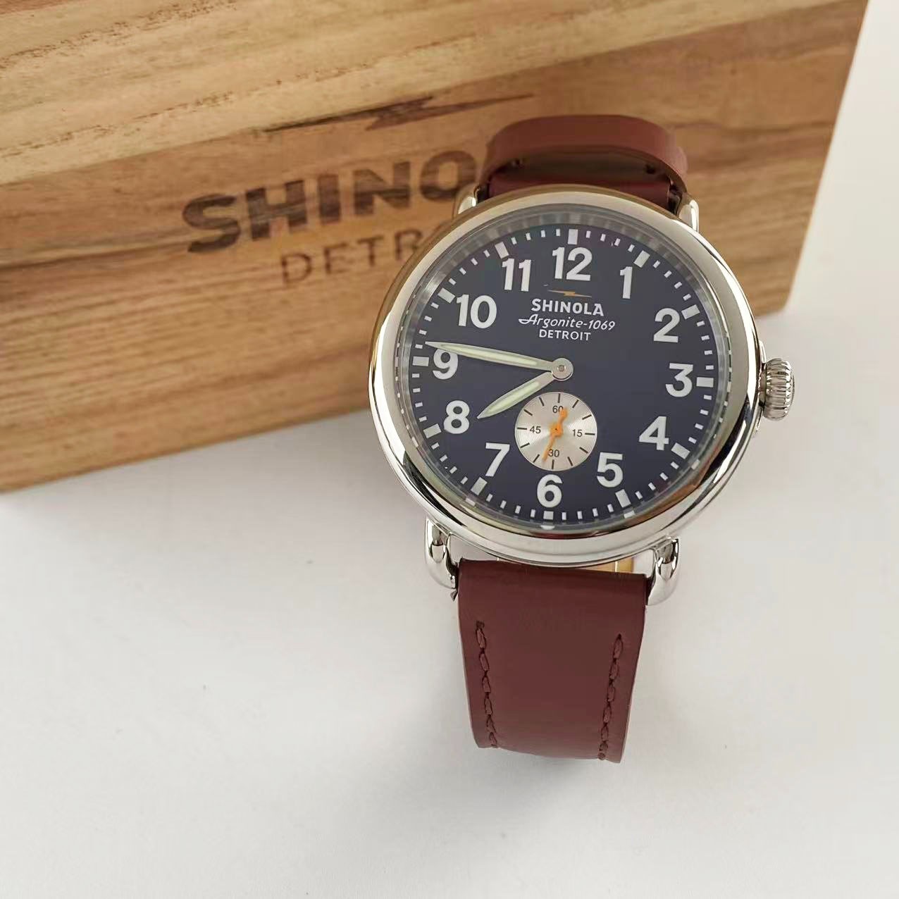 Shinola The Runwell ARGONITE 1069 Blue Dial Chronograph Quartz Men’s Watch 41mm