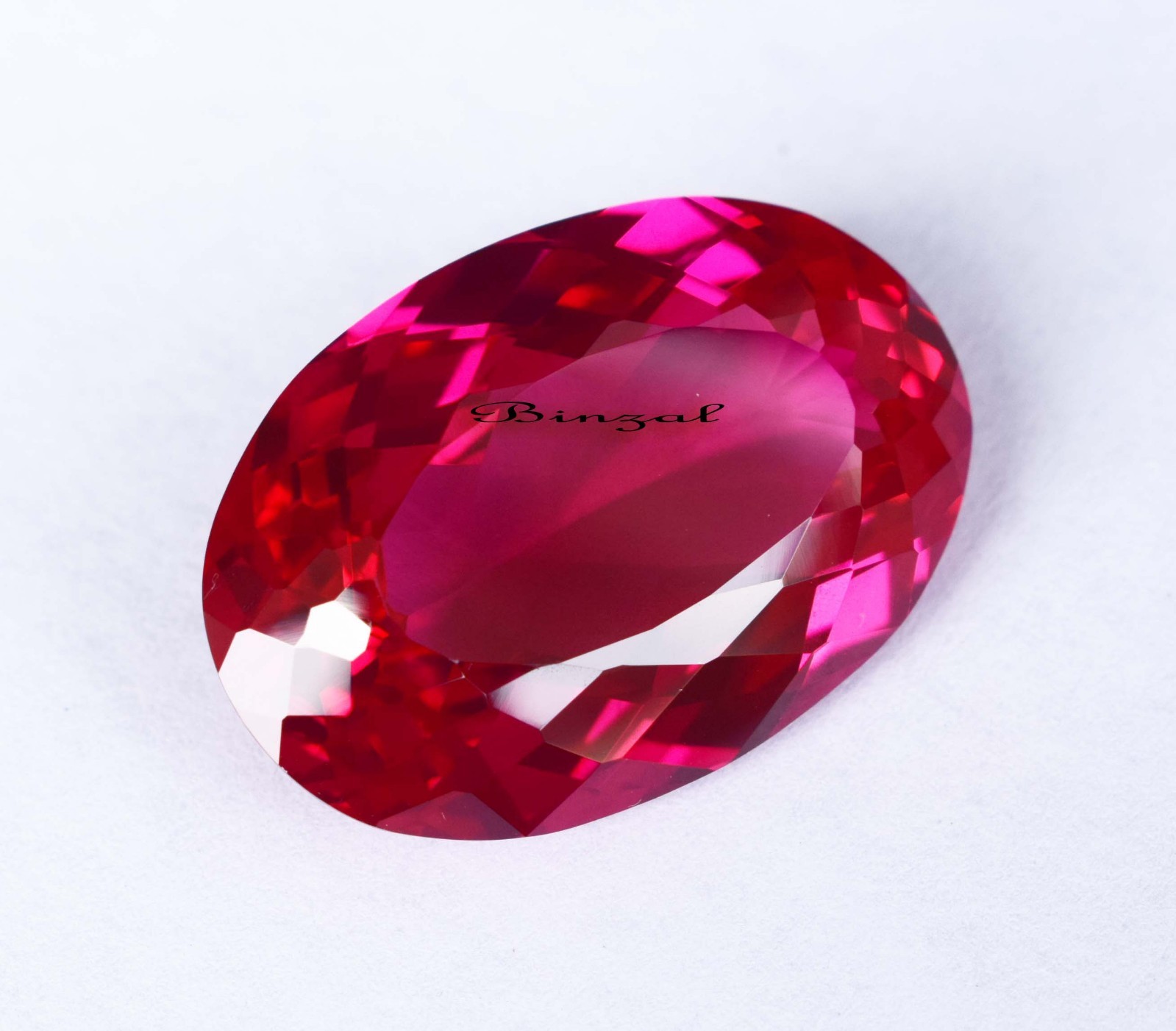 58-60 CT Natural Vivid Pink Sapphire Sri Lanka’s Origin Oval Cut Loose Gemstone