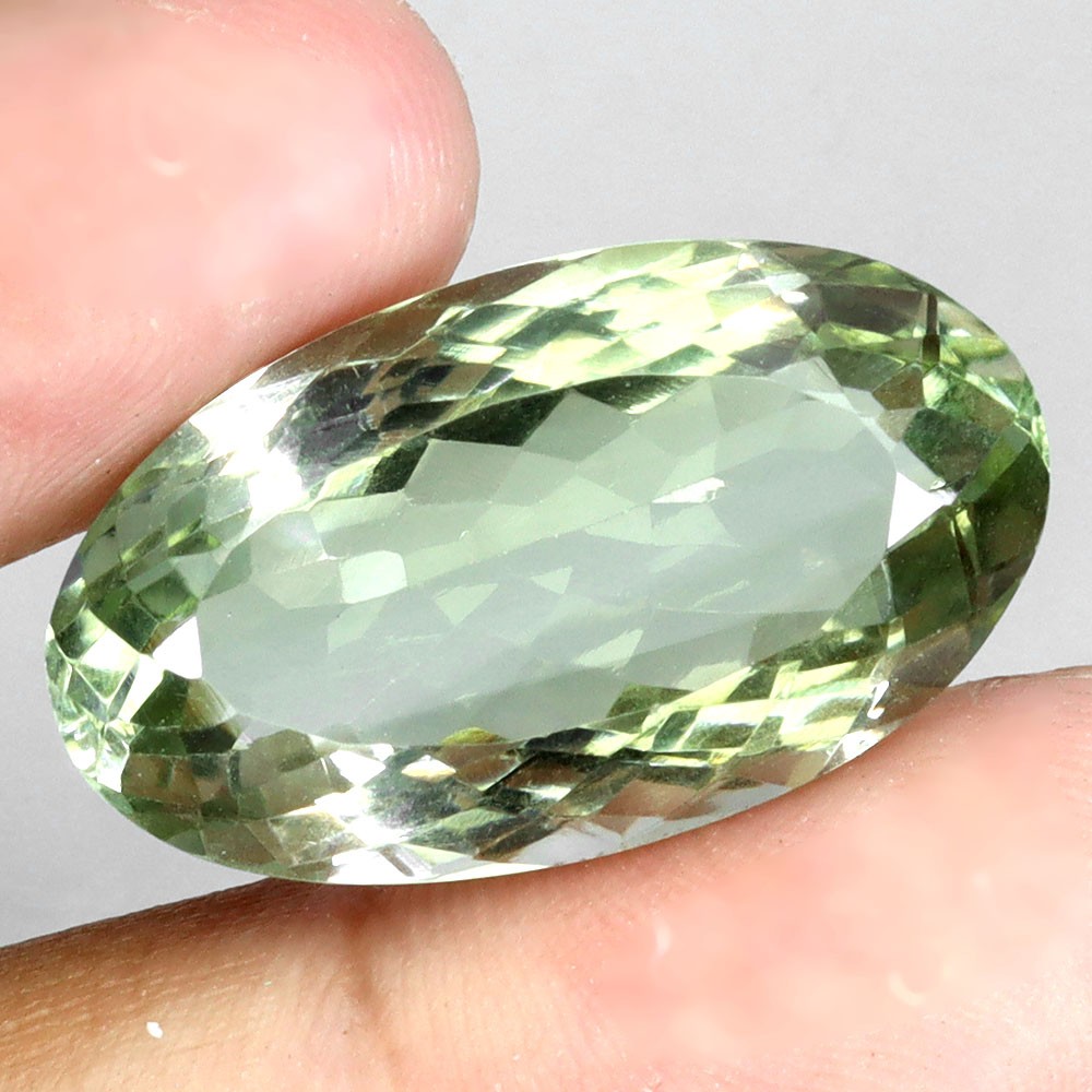 Oval Cut Natural Top Rich Green Amethyst Brazil 16.88ct 23x13mm Gemstone Sparkle