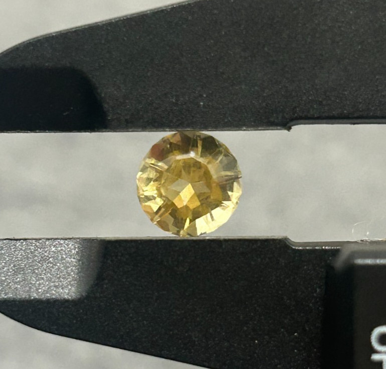 Vintage Star Cut Synthetic Citrine 8.7mm 2.4ct Lab Quartz Gemstone