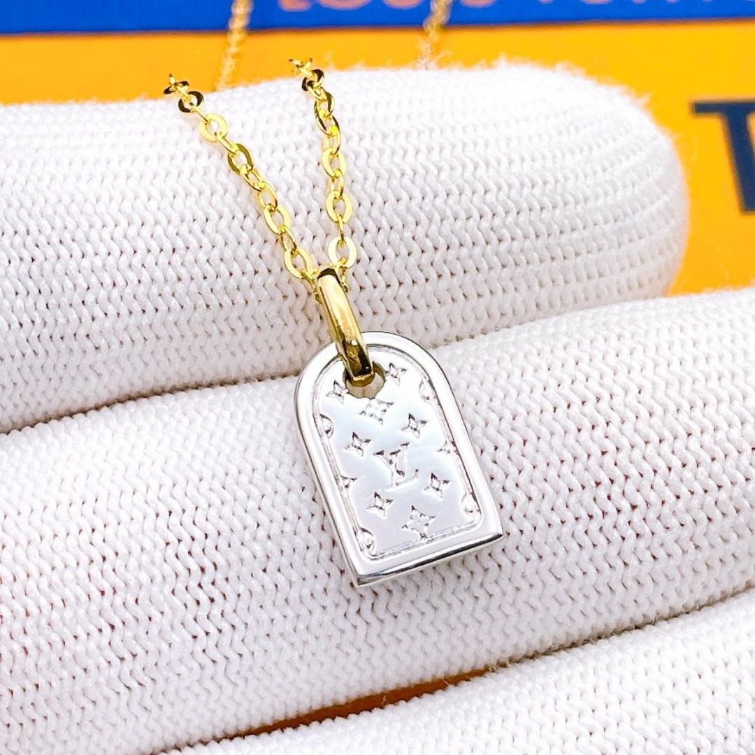 Louis Vuitton New Necklace Nanogram 3.01g