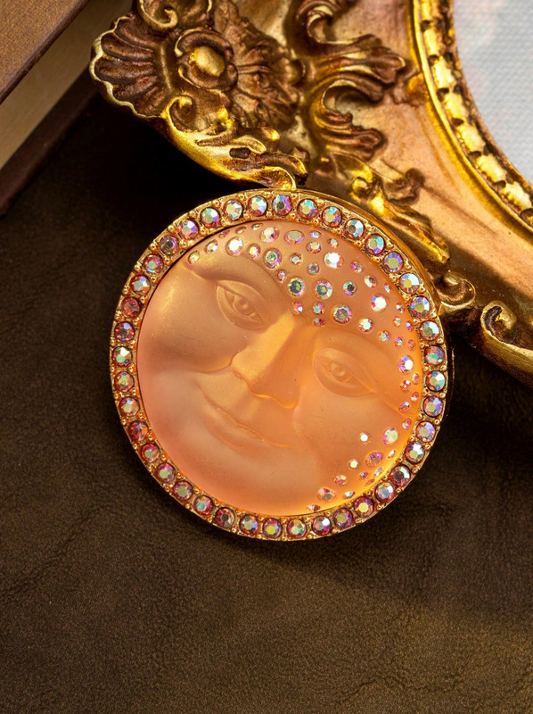 Moon face crystal pin brooches