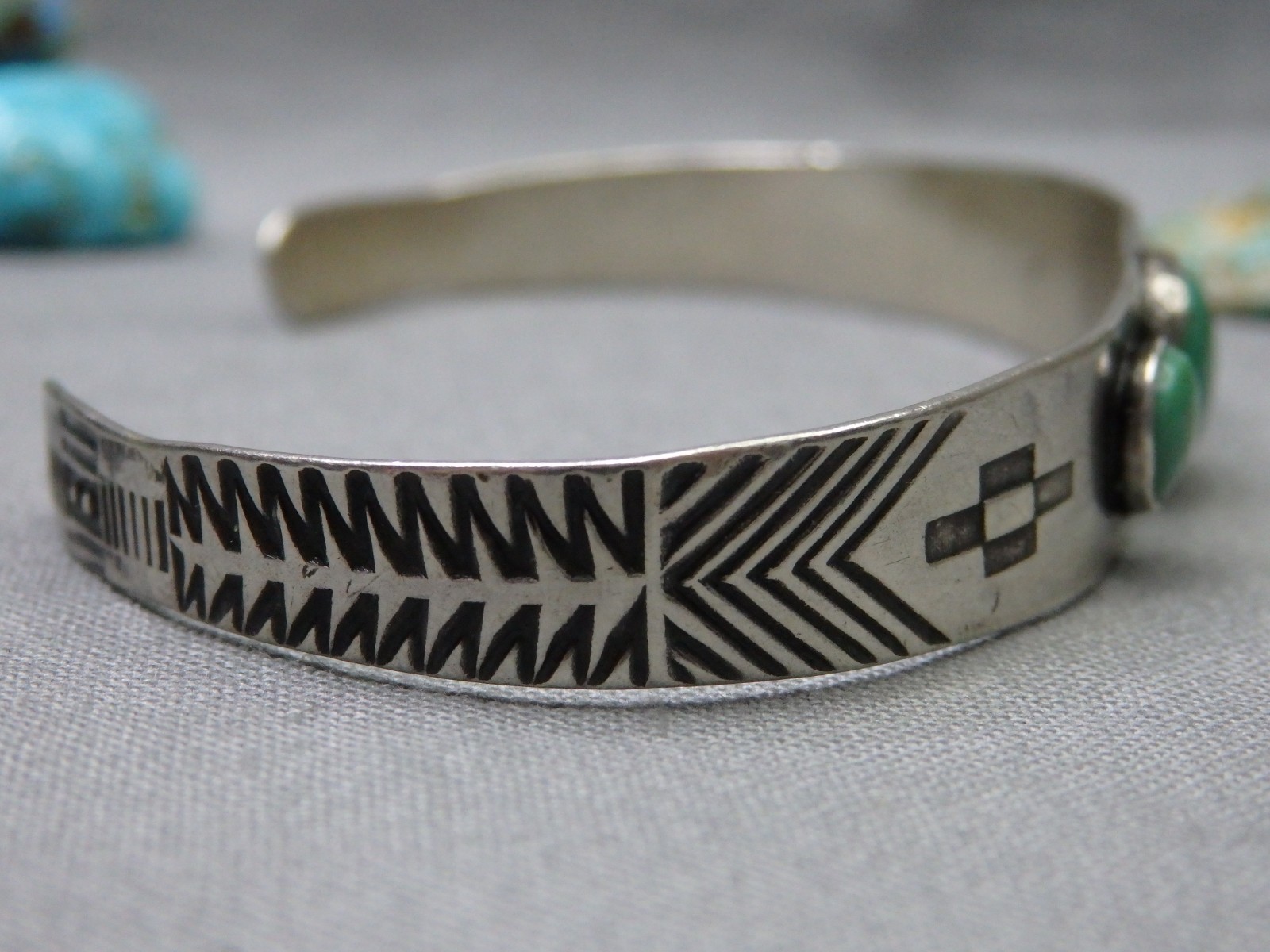 Fred Harvey Era NAVAJO Natural NEVADA TURQUOISE Sterling Silver Cuff Bracelet