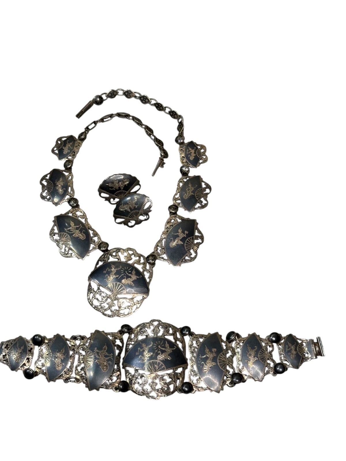 Antique Siam 93g Necklace, Bracelet and Earrings 925 ” The Goddess of Lightning”