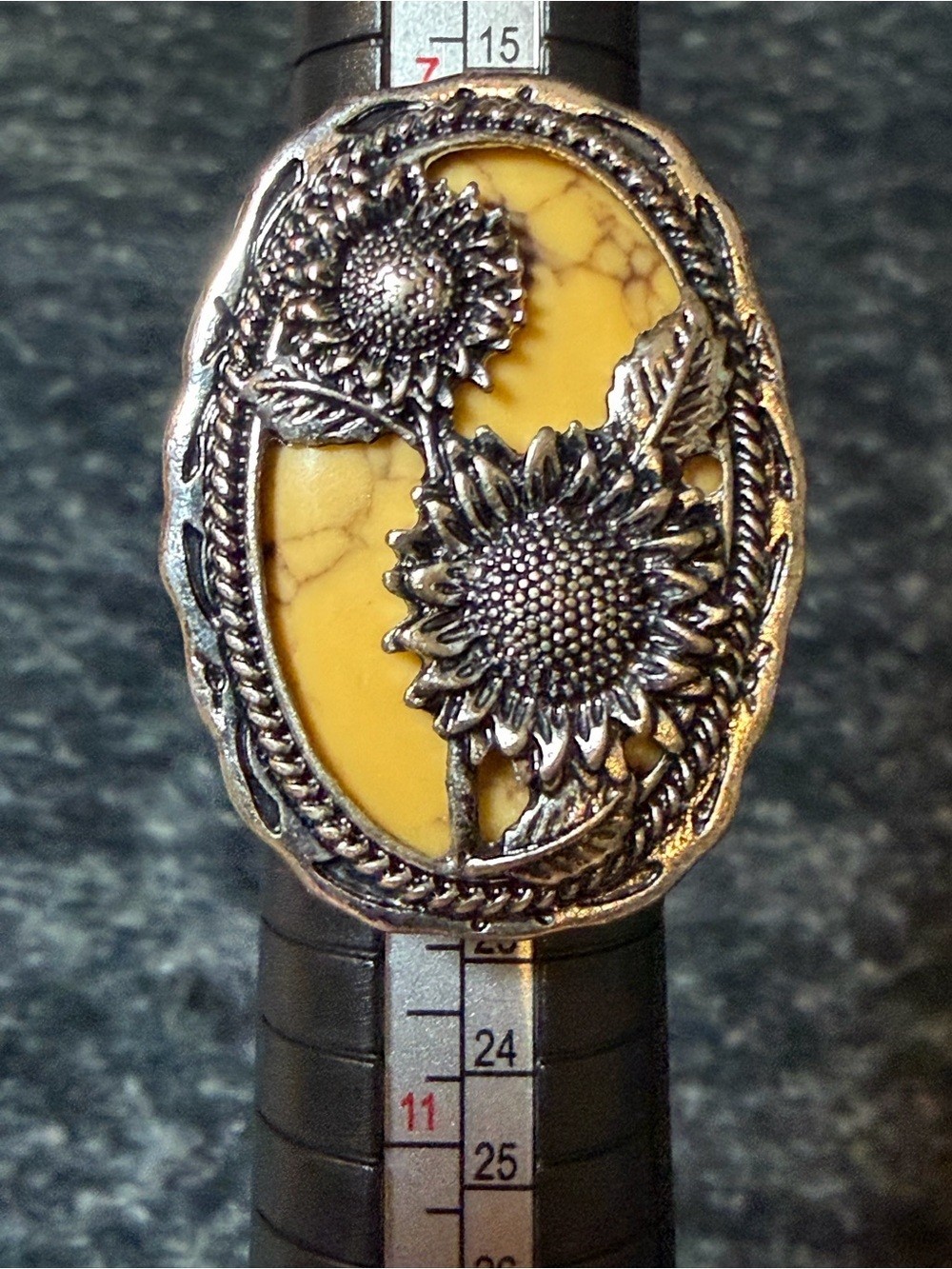 Sunflower Statement Ring Yellow Stone Silver Tone Stretch Size 9