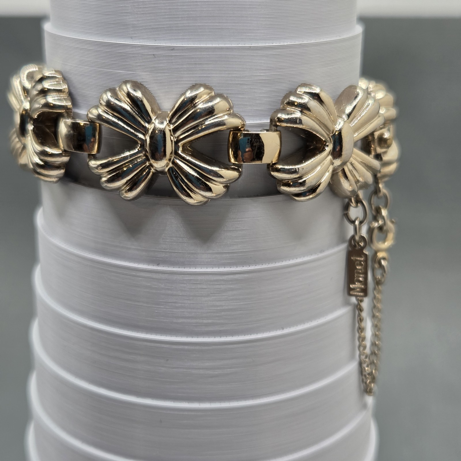 Vintage Monet Gold Tone Bow Bracelet Safety Chain And Clip On Earrings Set SEE