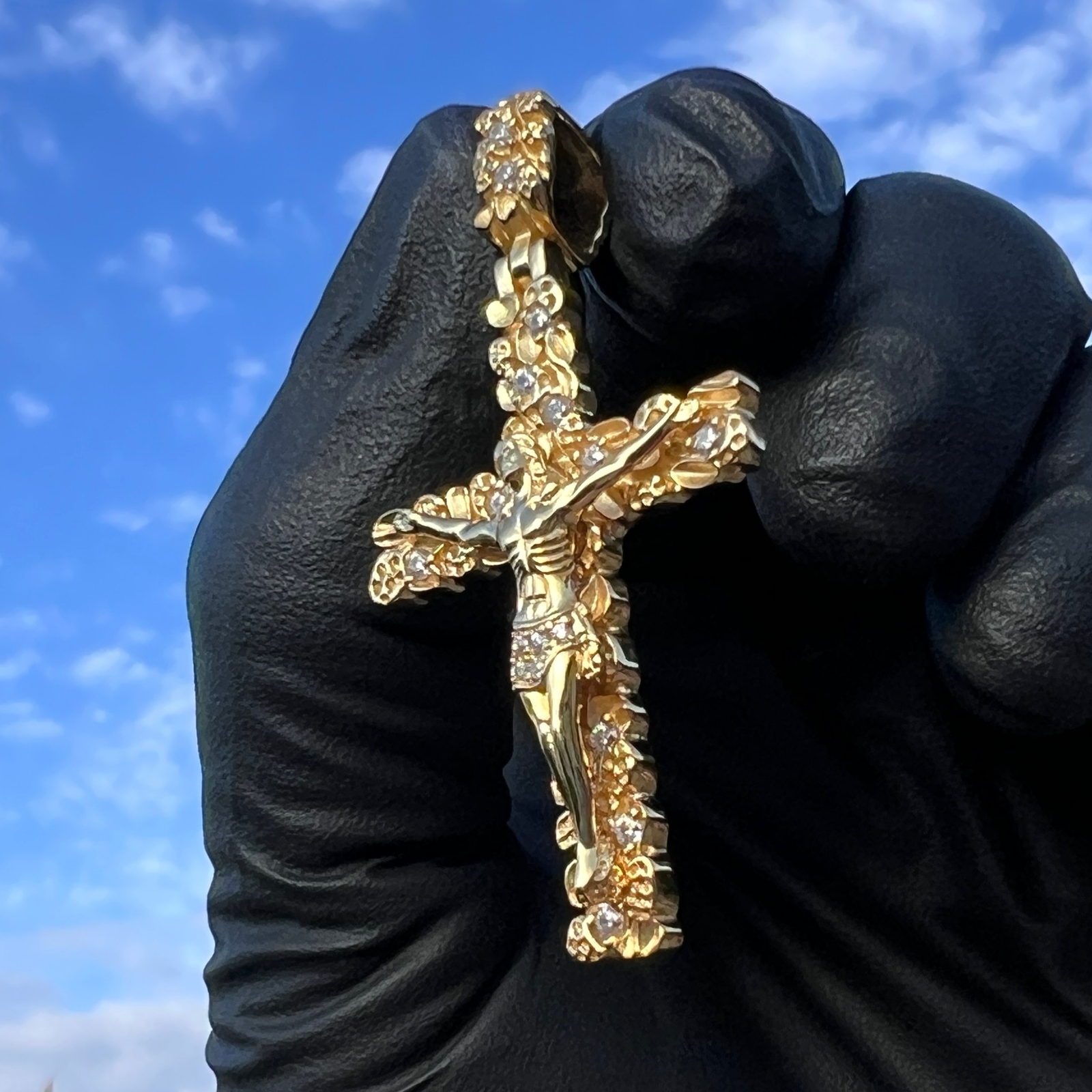 14K Gold Plated 925 Sterling Silver Nugget Jesus Crucifix Cross CZ Iced Pendant