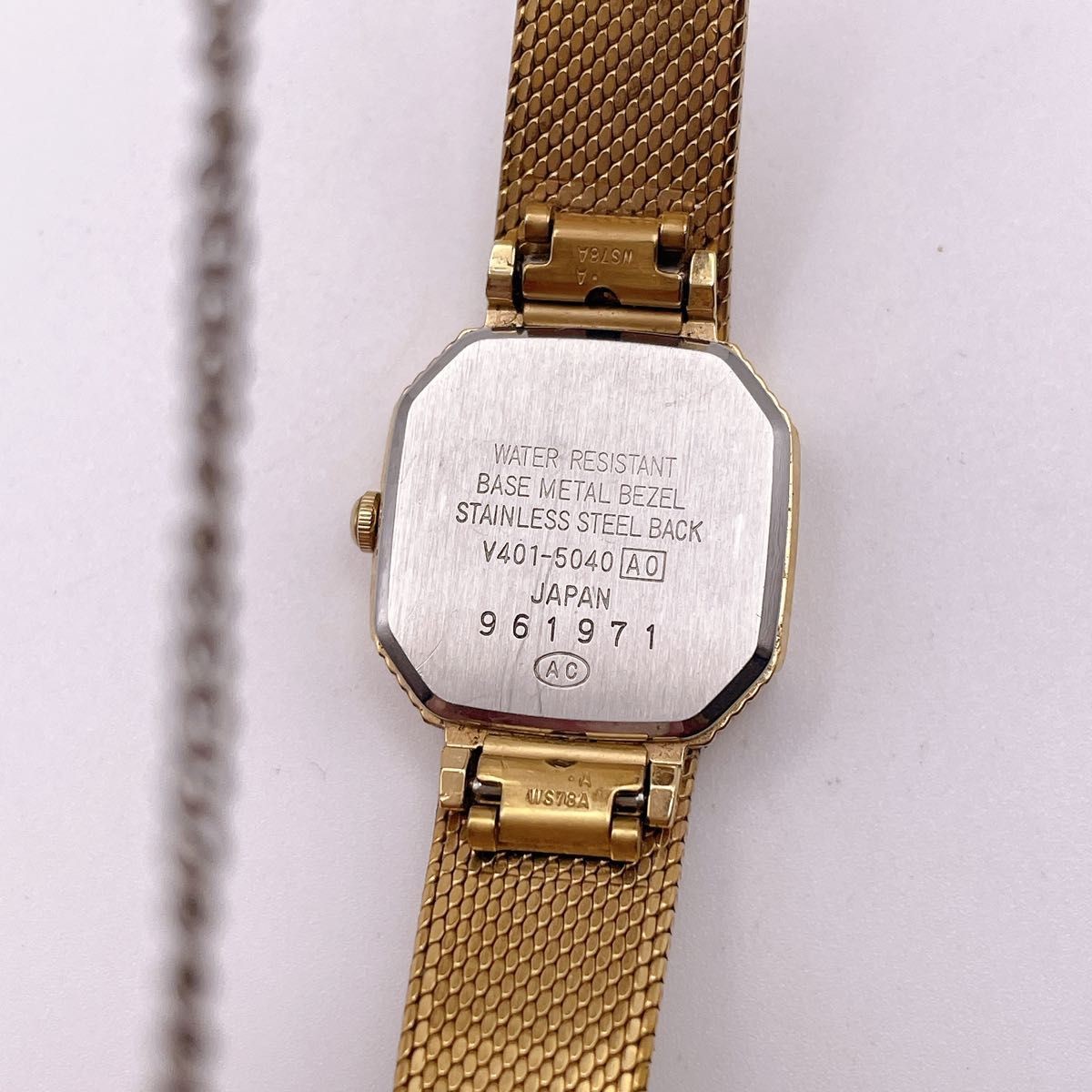 ALBA ESTATE V401-5040 Ladies Quartz Octagon Gold Watch From Japan