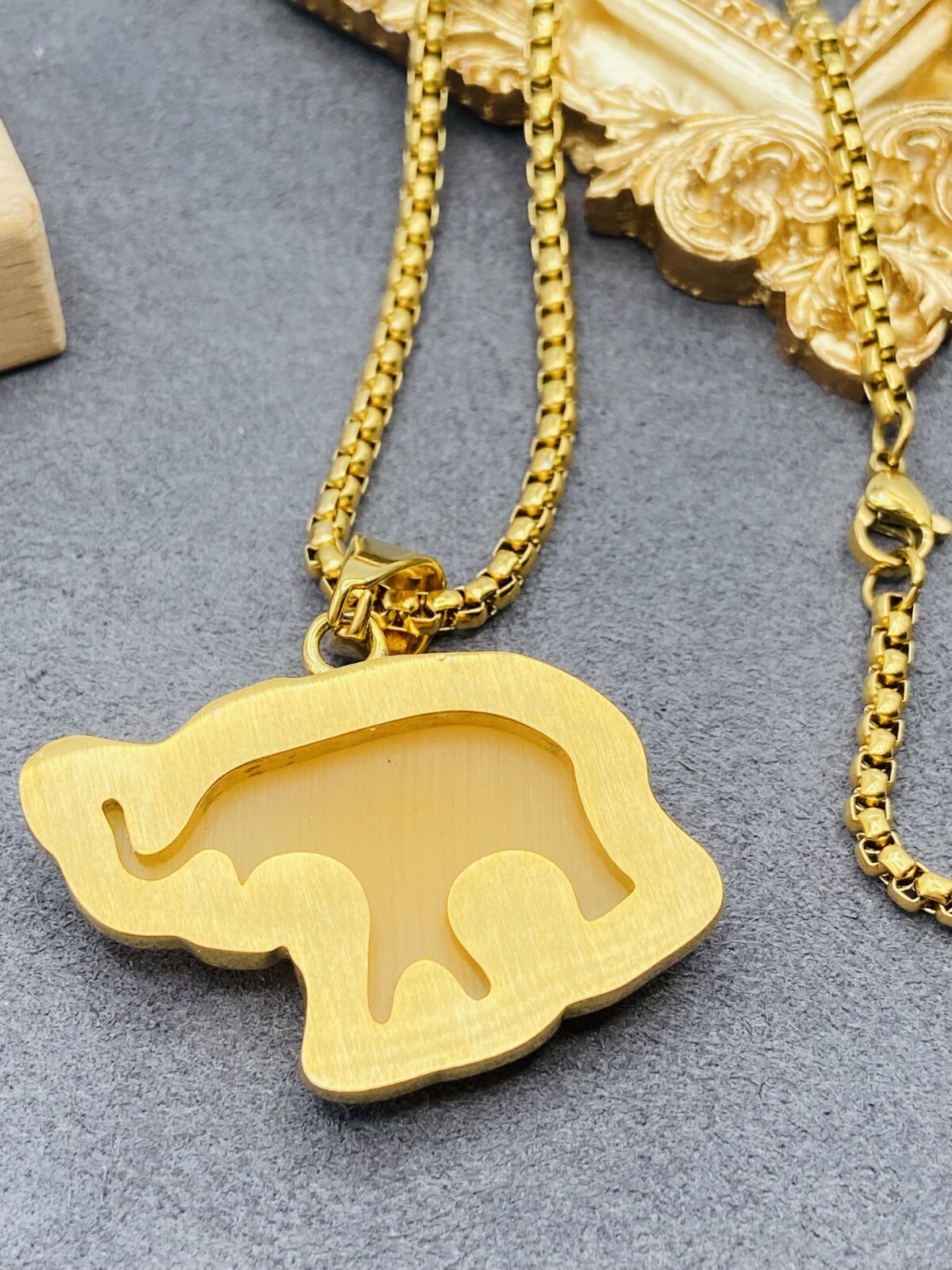 Elephant Pendant Necklace W/ 18K Gold Plated Crystal Charm Hip Hop Chain Jewelry