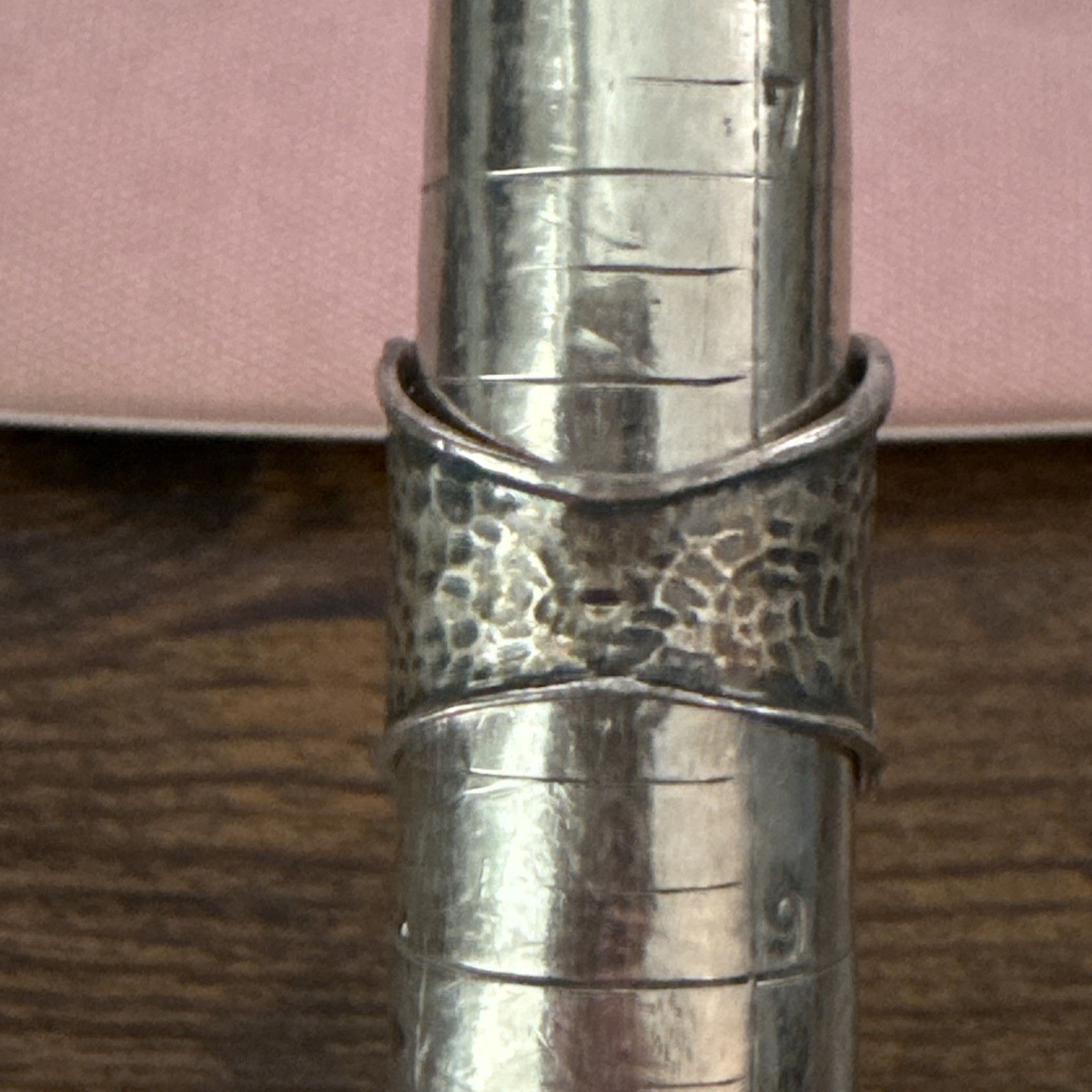 PZ PAZ Israel 925 Sterling Silver Hammered Scroll Work Cigar Band Ring Size 8.25