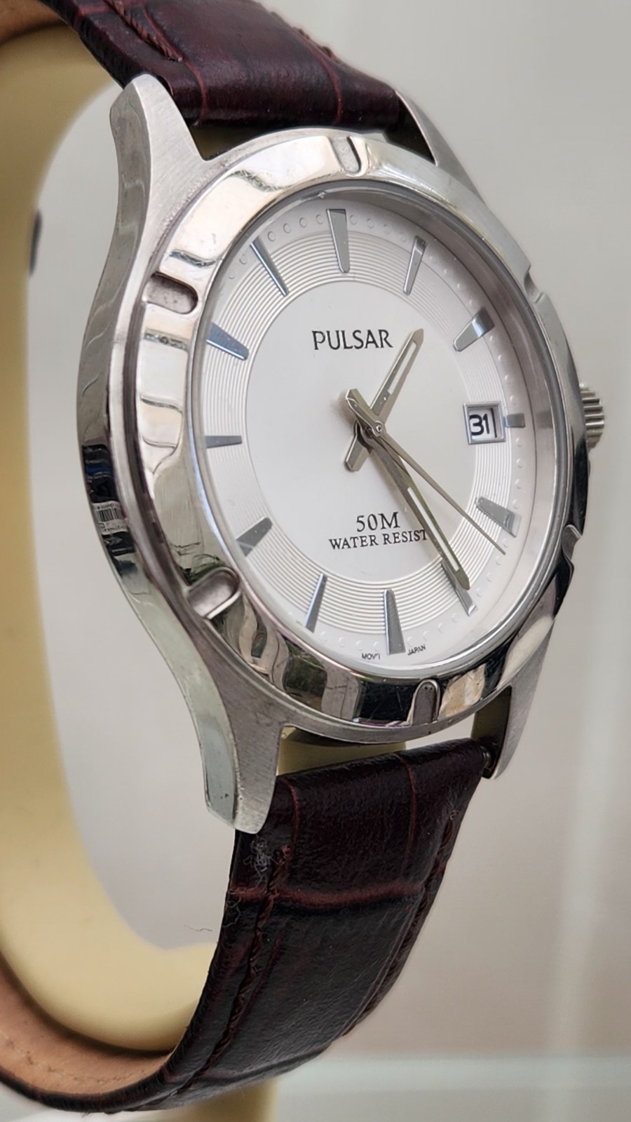 Pulsar mens watch Date , Easy To Read, Brown Leather, WR 50m. (A4)