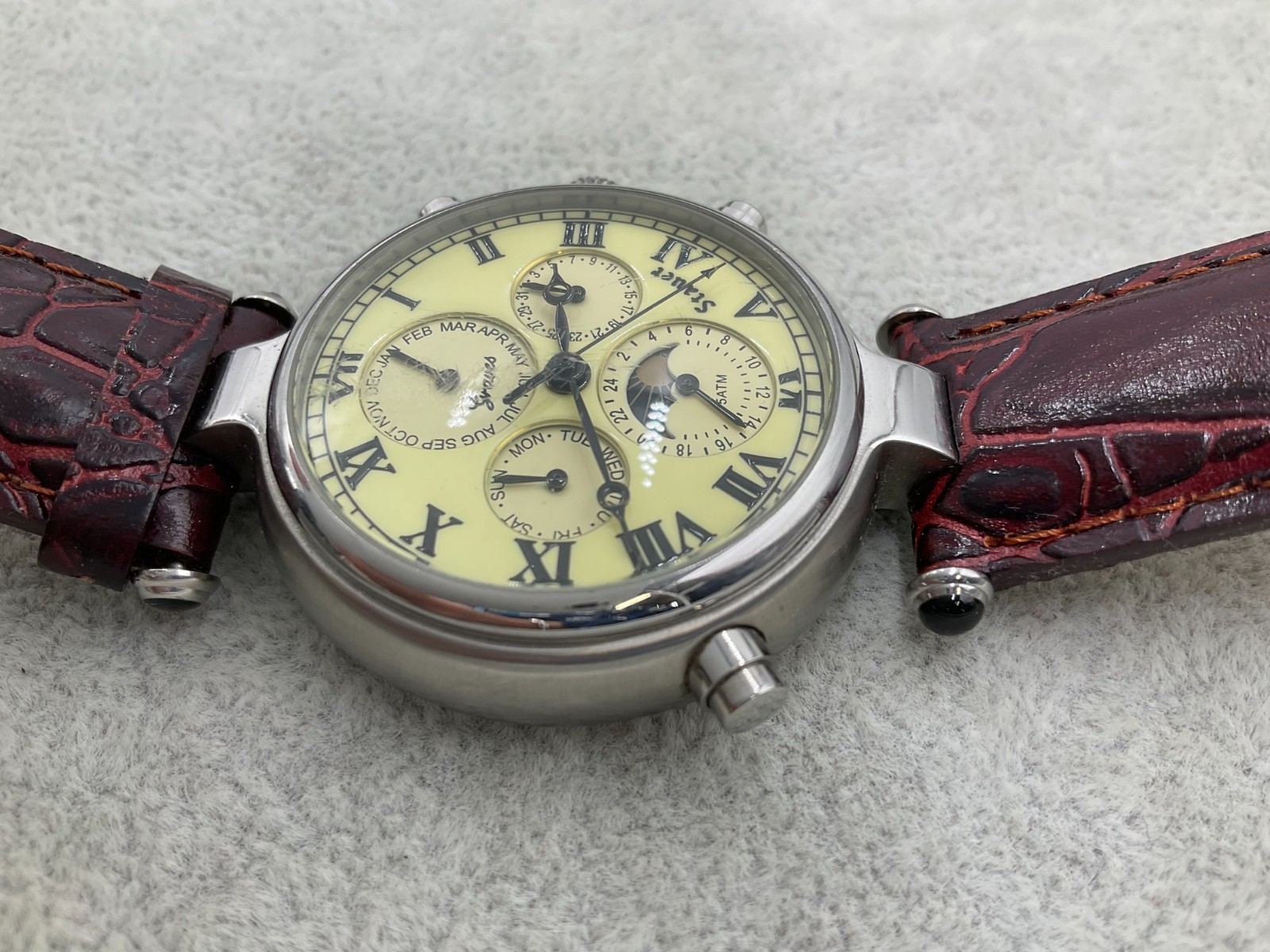 Stauer Graves 33 Five Face Automatic Men’s Watch Red Leather Strap working N6