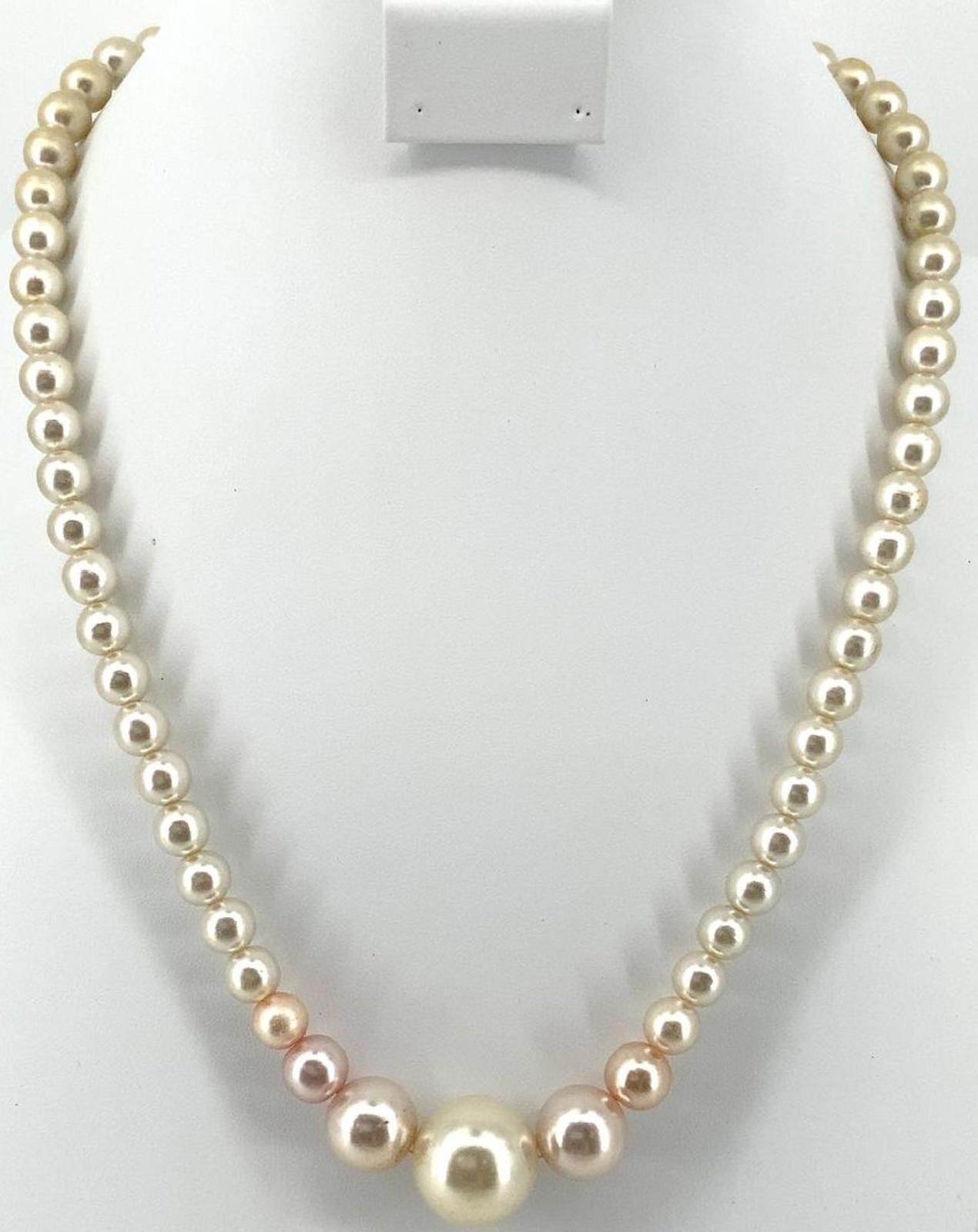 Vintage Faux Pearl Graduated Necklace Cream Pink Champagne Mid Century Choker