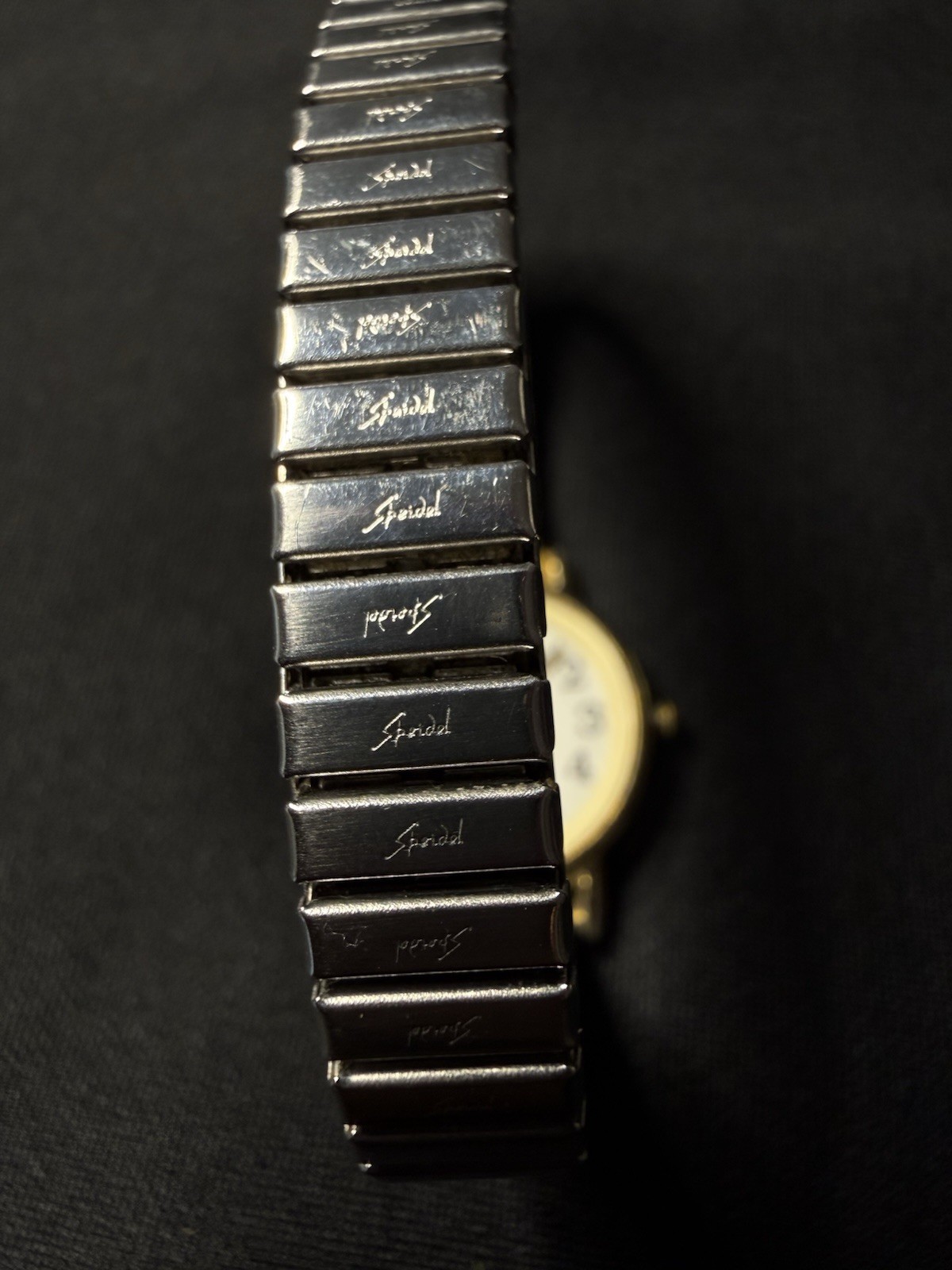 Vintage 1997 Timex Indiglo Ladies Quartz Watch Gold Tone White Dial Stretch Band