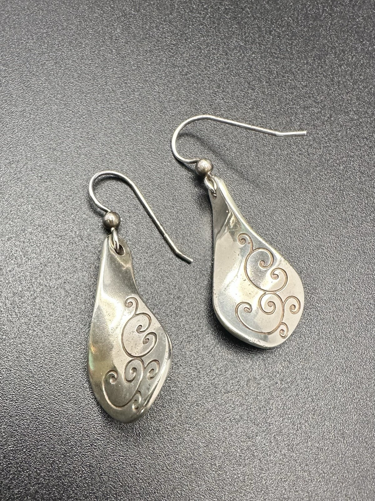 Brighton mingle silver scroll pendant with swirling filigree design With Earring