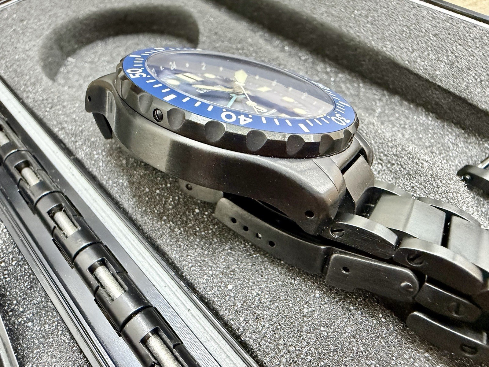 Sangin Pacifico THF Watch Sangin x Tac Hunt Fish Limited Edition 1/250 DLC Black